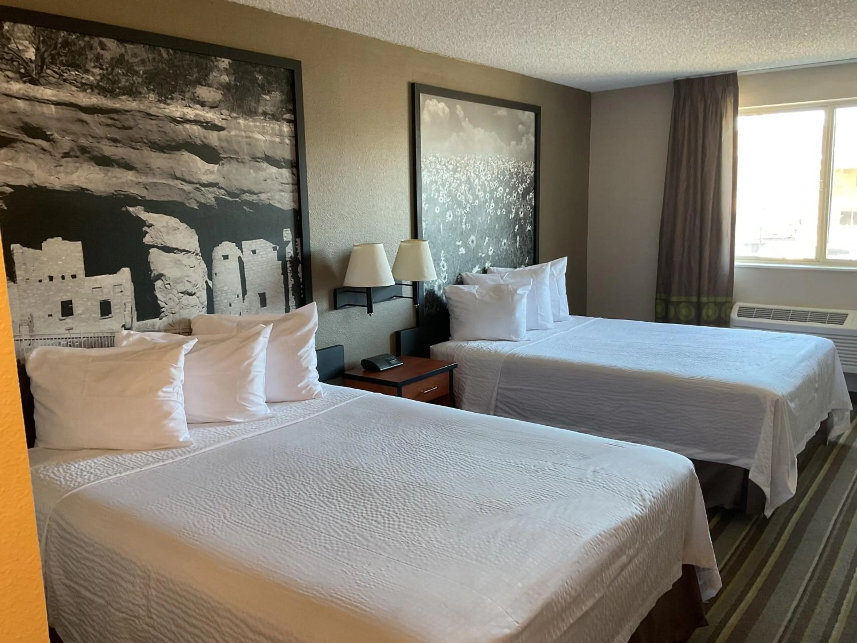 Bed in Super 8 by Wyndham Colorado Springs Airport