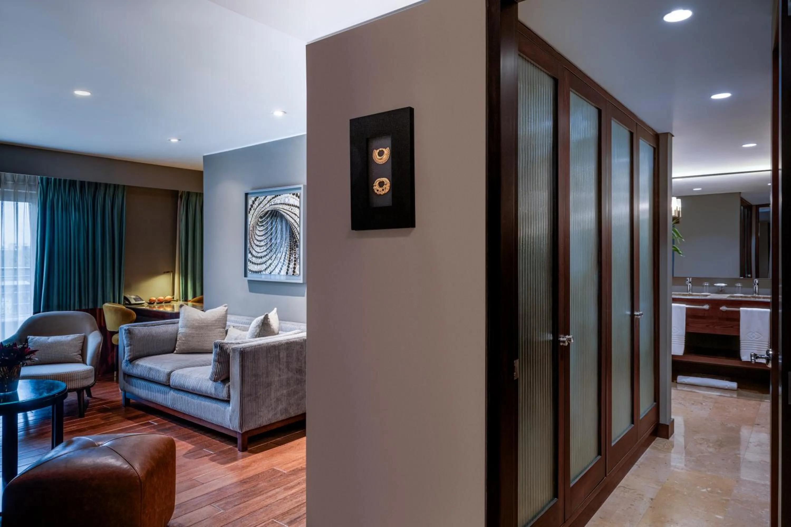 Bathroom, Bed in Sofitel Bogota Victoria Regia