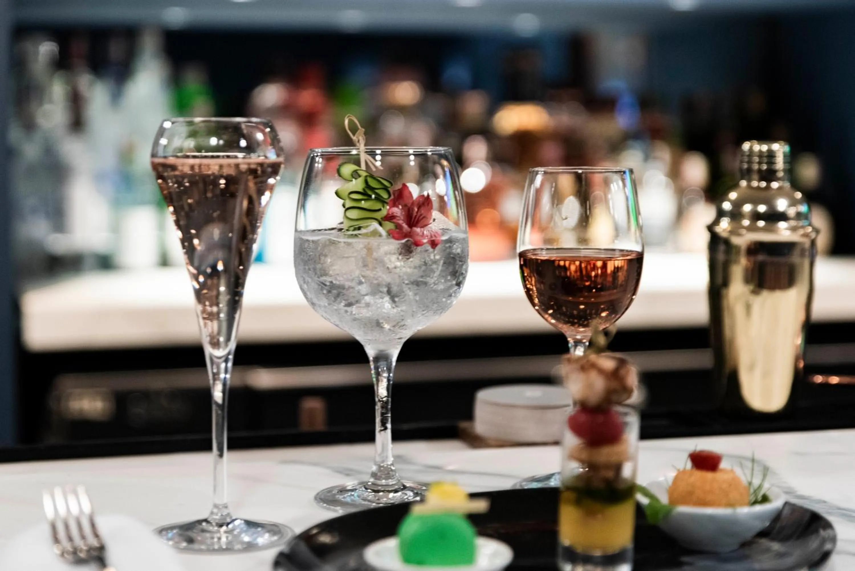 Lounge or bar in Sofitel Bogota Victoria Regia