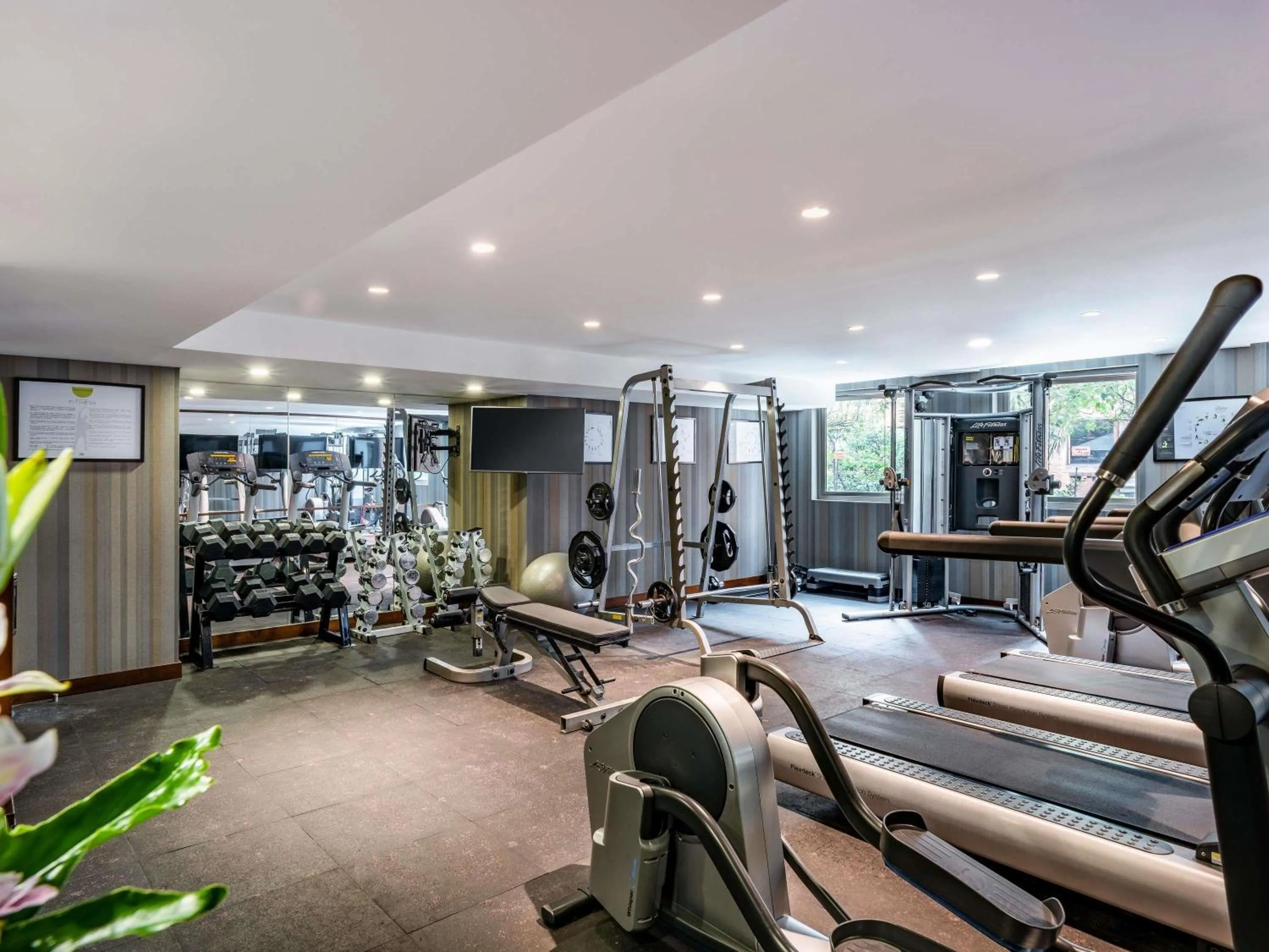 Fitness centre/facilities in Sofitel Bogota Victoria Regia