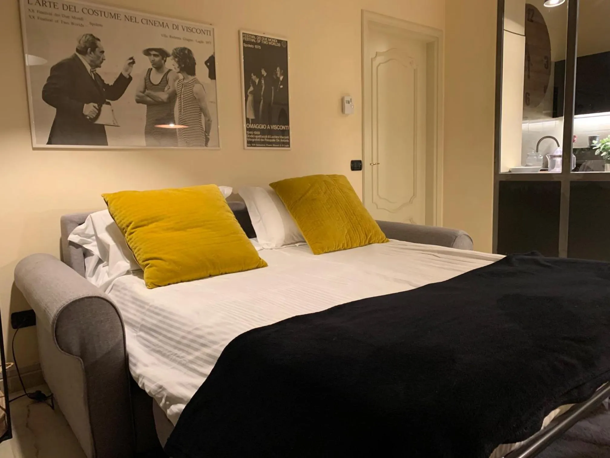 Bed in Sweethome Crispi