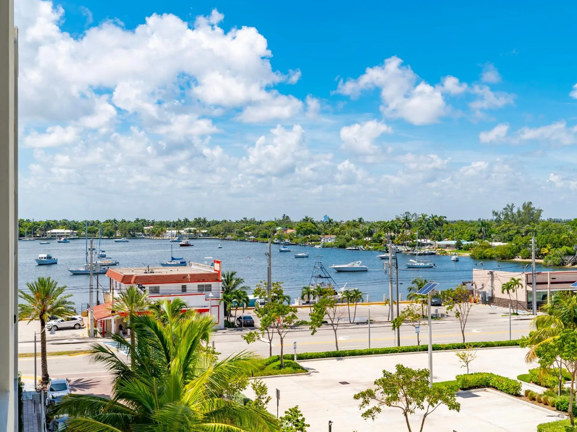 Lake view in CH Luxury Condos & Studios On The Beach