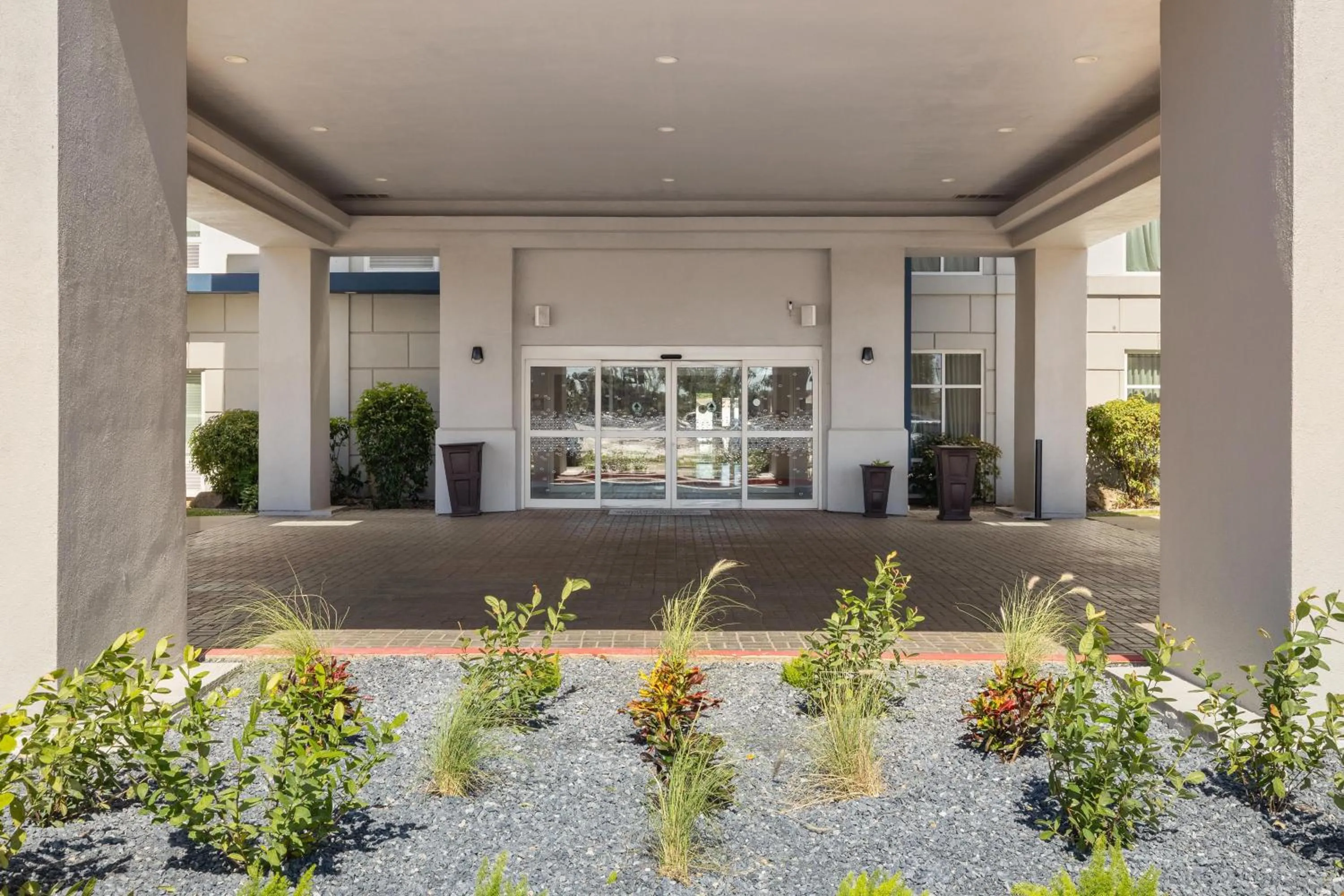 Property building in Hampton Inn & Suites McAllen