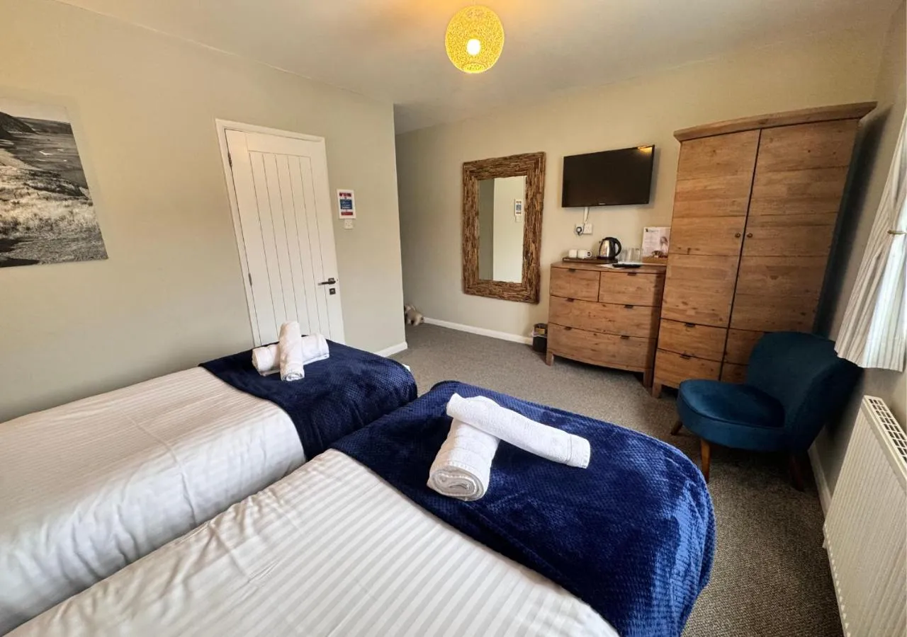 Bedroom, Bed in The Waterfront Inn