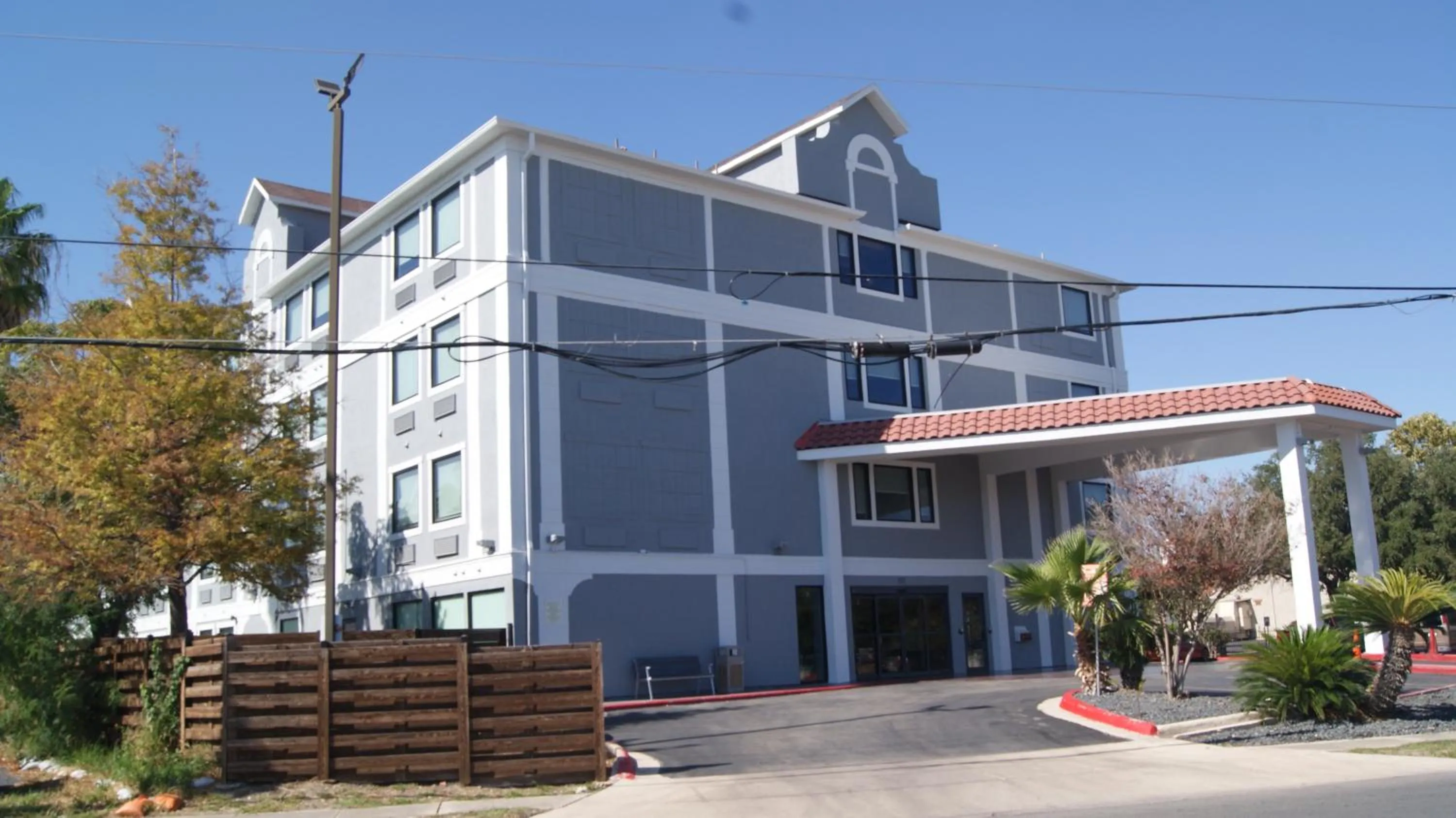 Property building in Holiday Inn Express & Suites San Antonio - Downtown Market Area by IHG