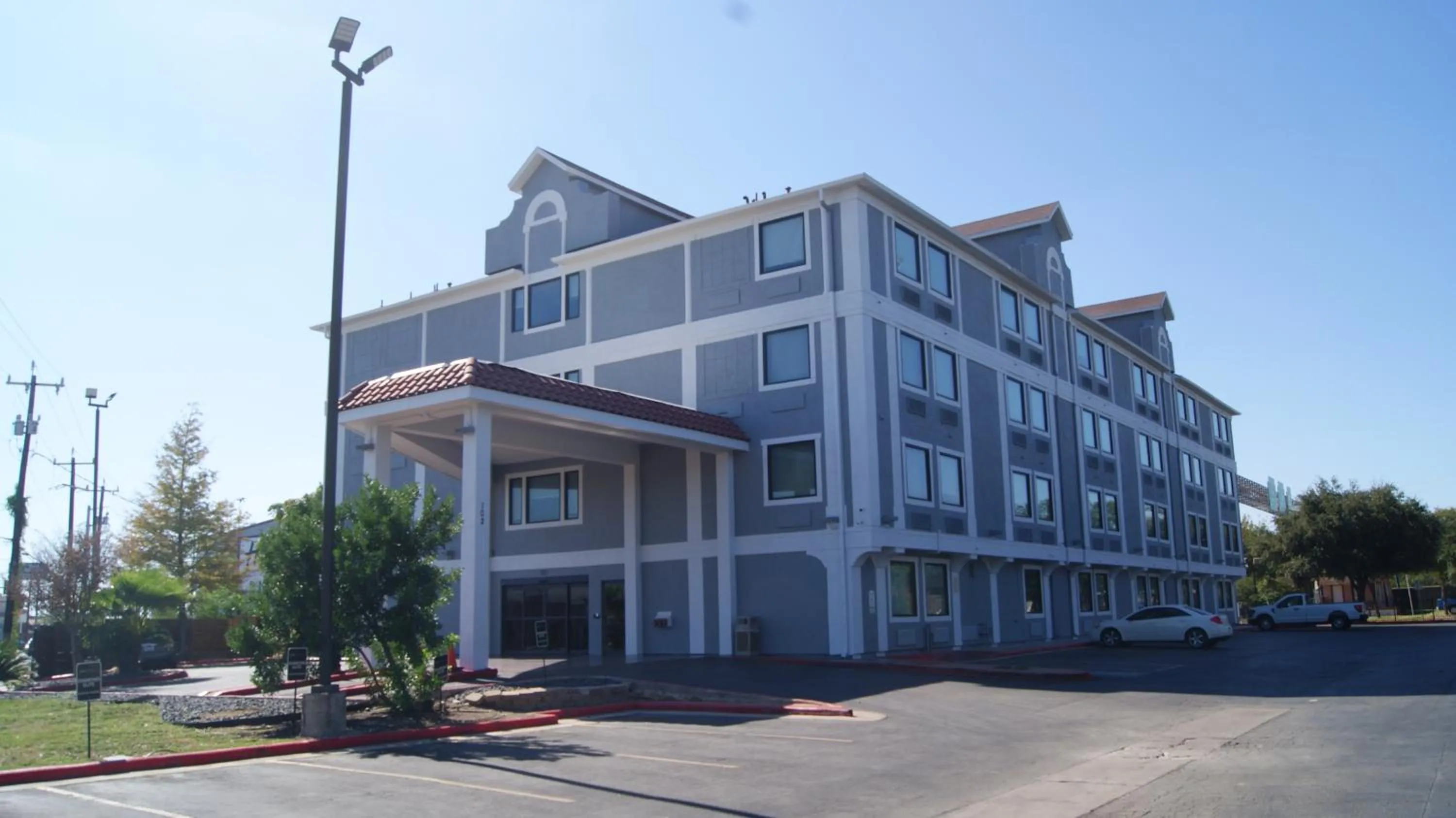 Property building in Holiday Inn Express & Suites San Antonio - Downtown Market Area by IHG