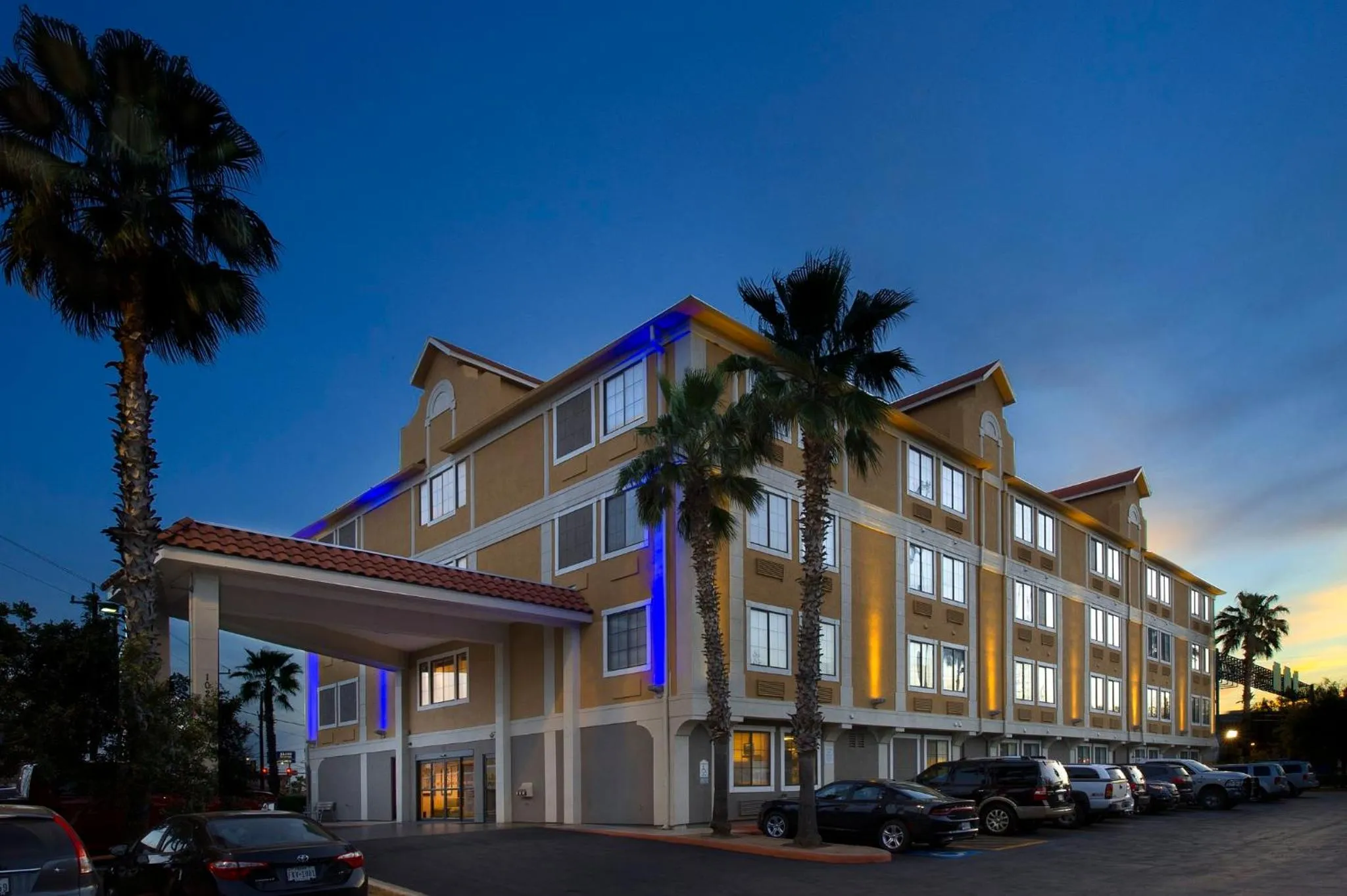 Property building in Holiday Inn Express & Suites San Antonio - Downtown Market Area by IHG