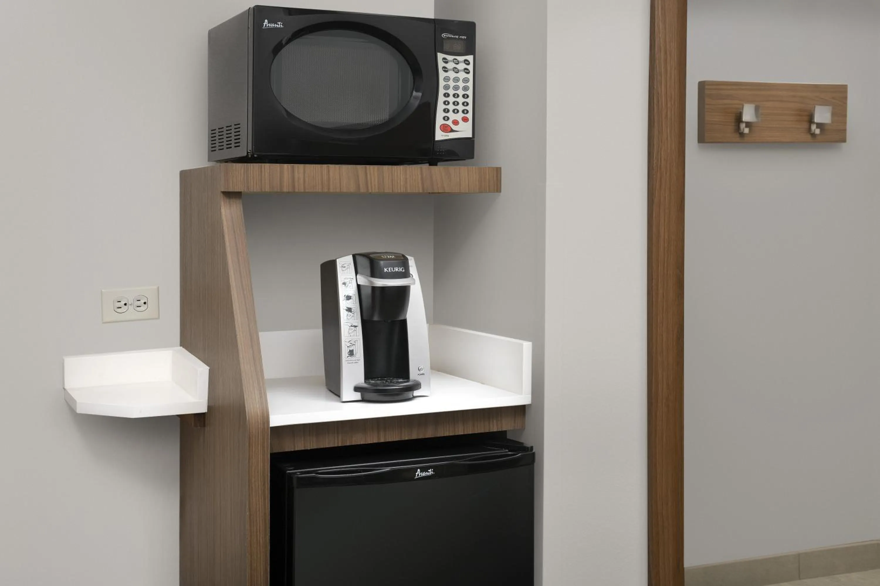 Photo of the whole room in Holiday Inn Express San Antonio North Riverwalk Area by IHG