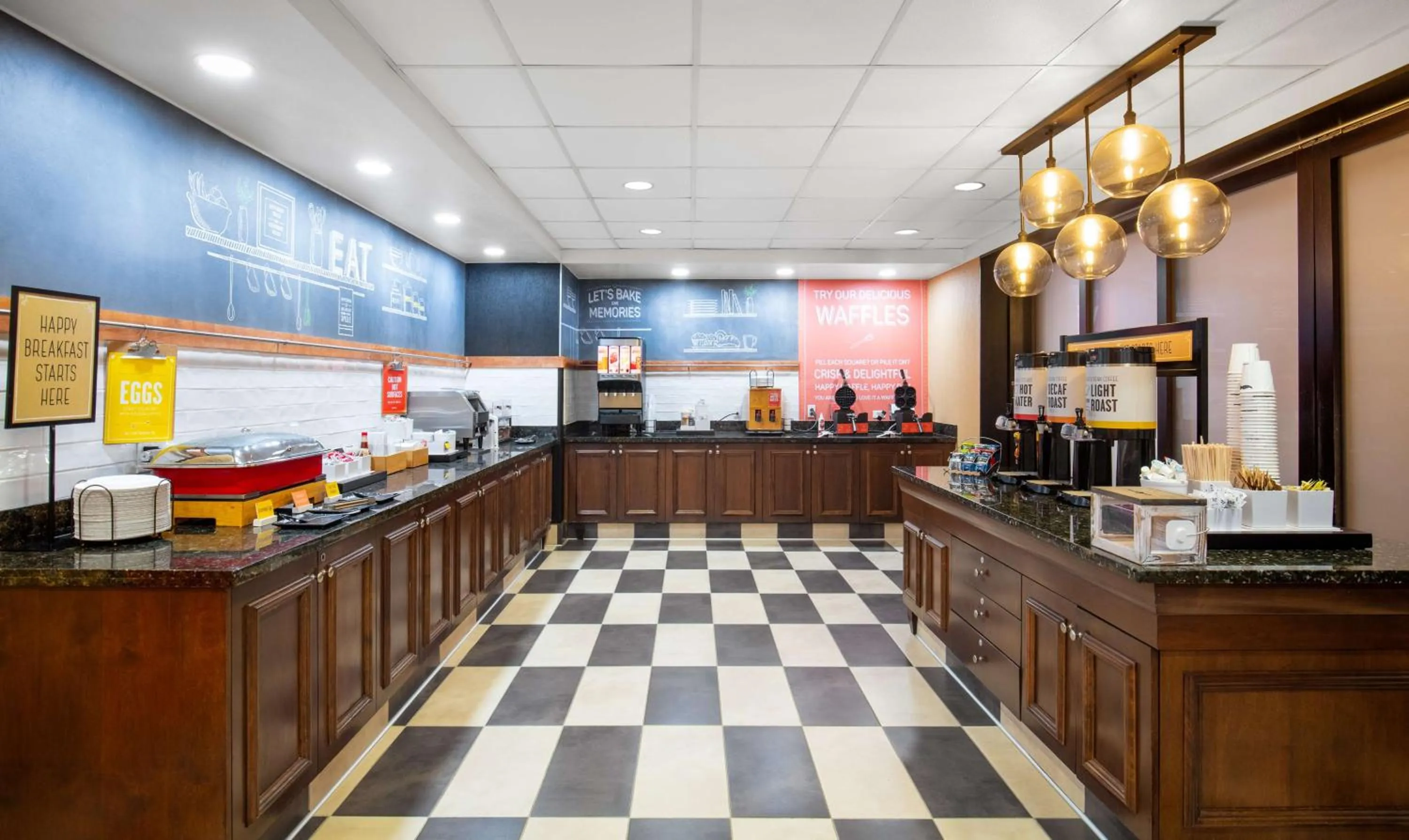 Breakfast in Hampton Inn & Suites Sacramento-Elk Grove Laguna I-5