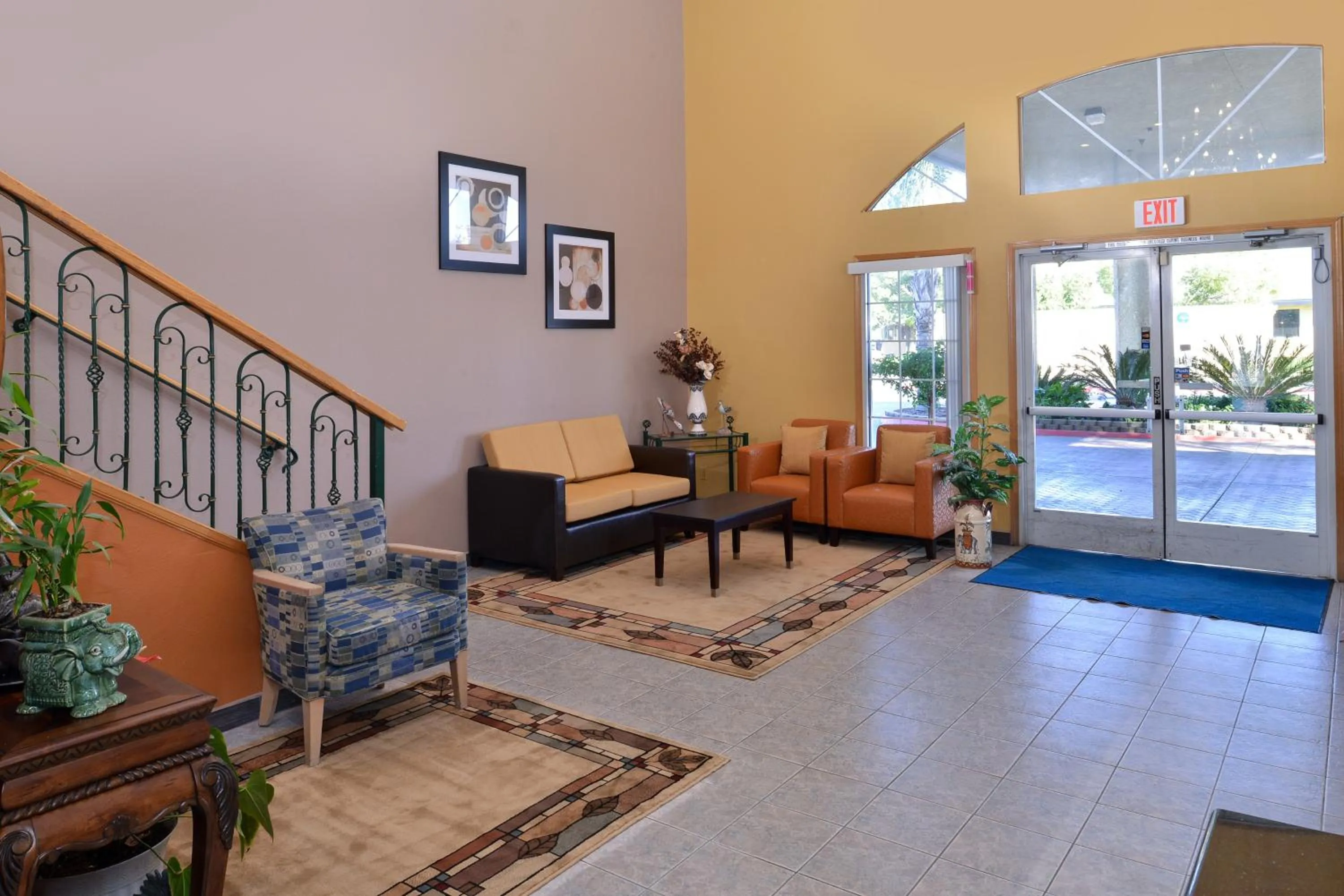 Facade/entrance in Americas Best Value Inn & Suites Madera