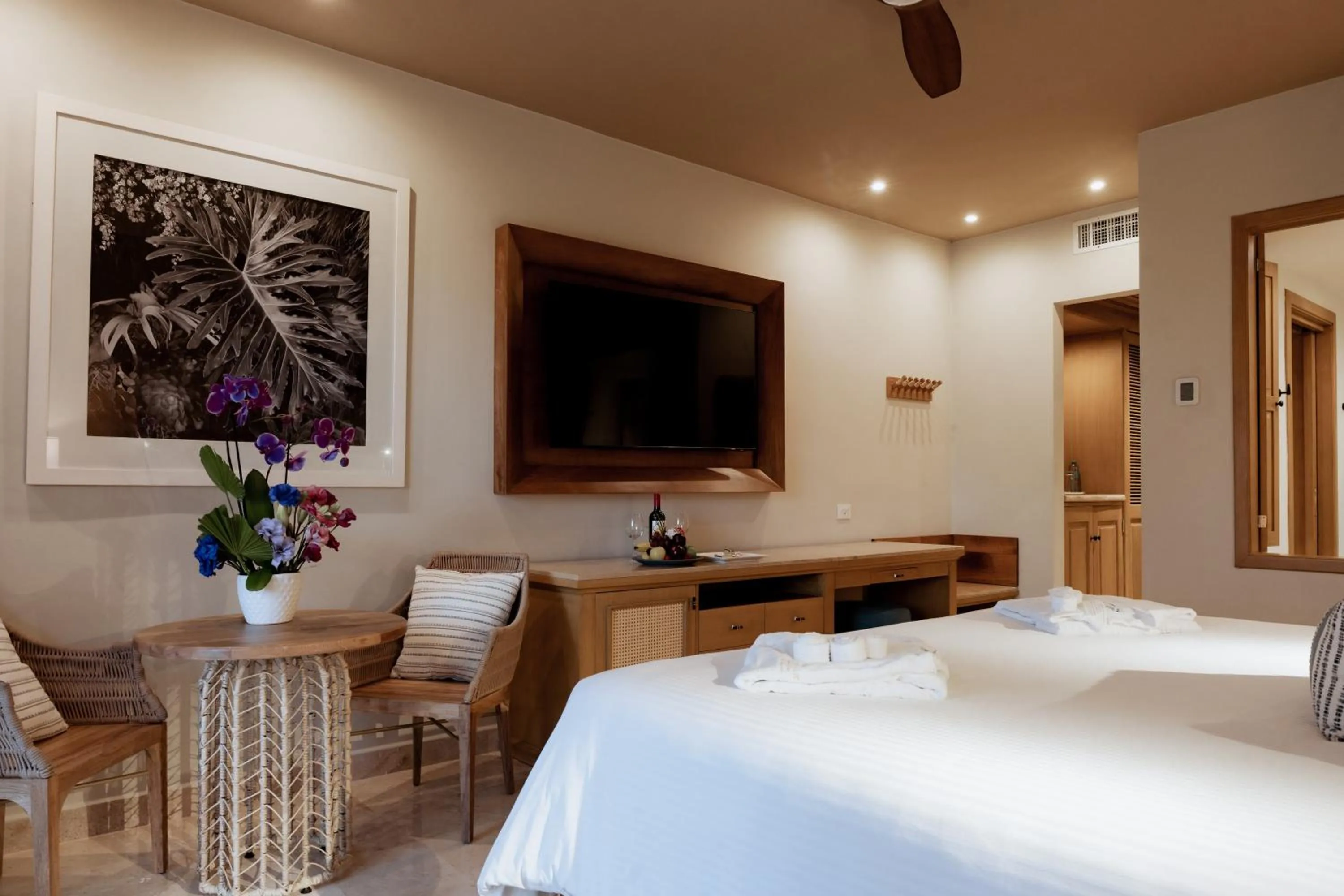 Bed in Dreams Tulum Resort & Spa