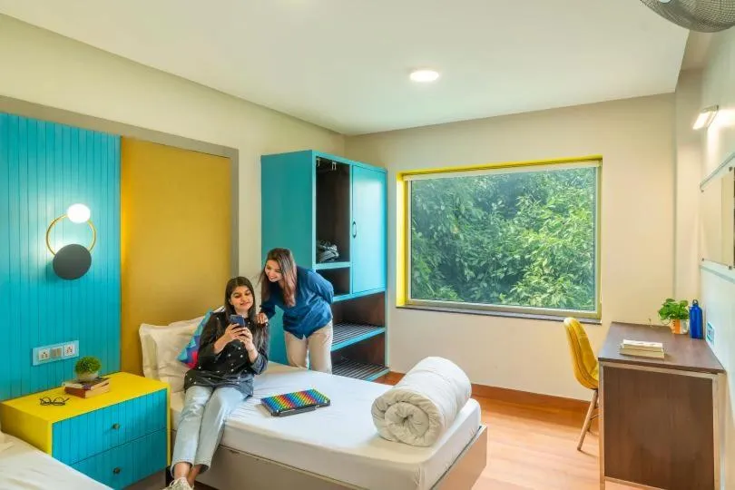 Bed in goSTOPS Delhi