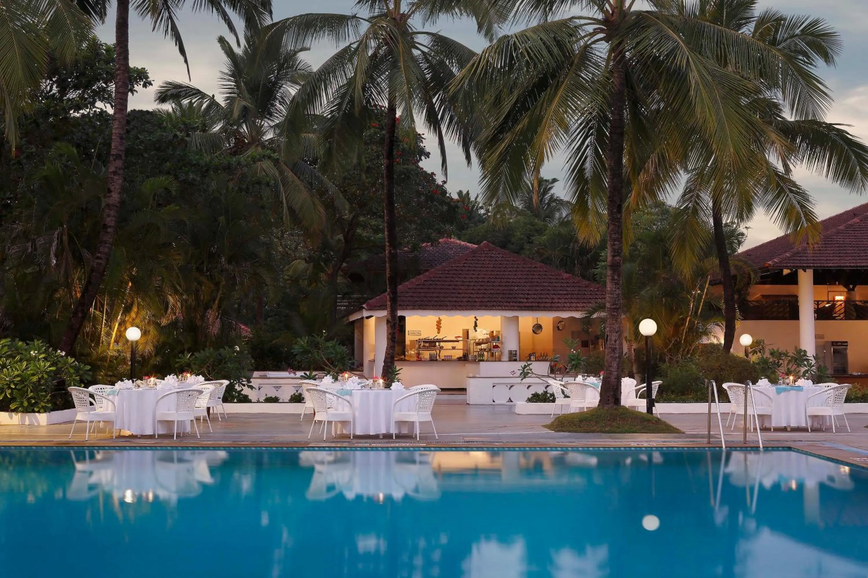 Restaurant/places to eat in Novotel Goa Dona Sylvia Resort