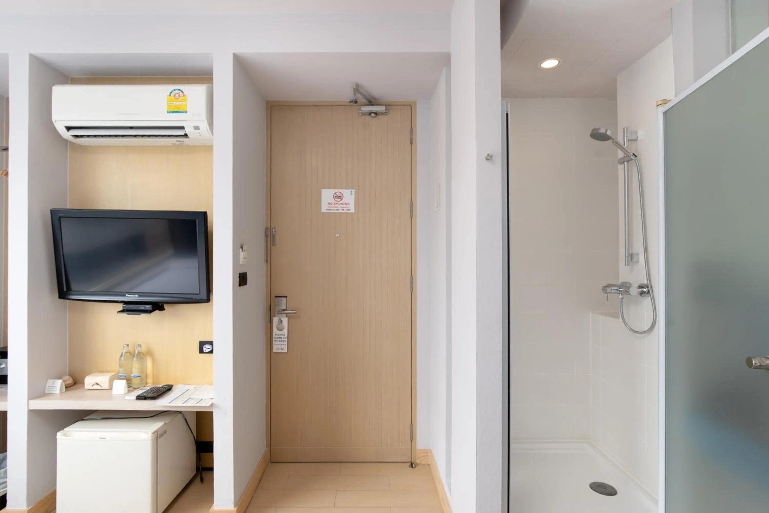 Bathroom in Metz Pratunam