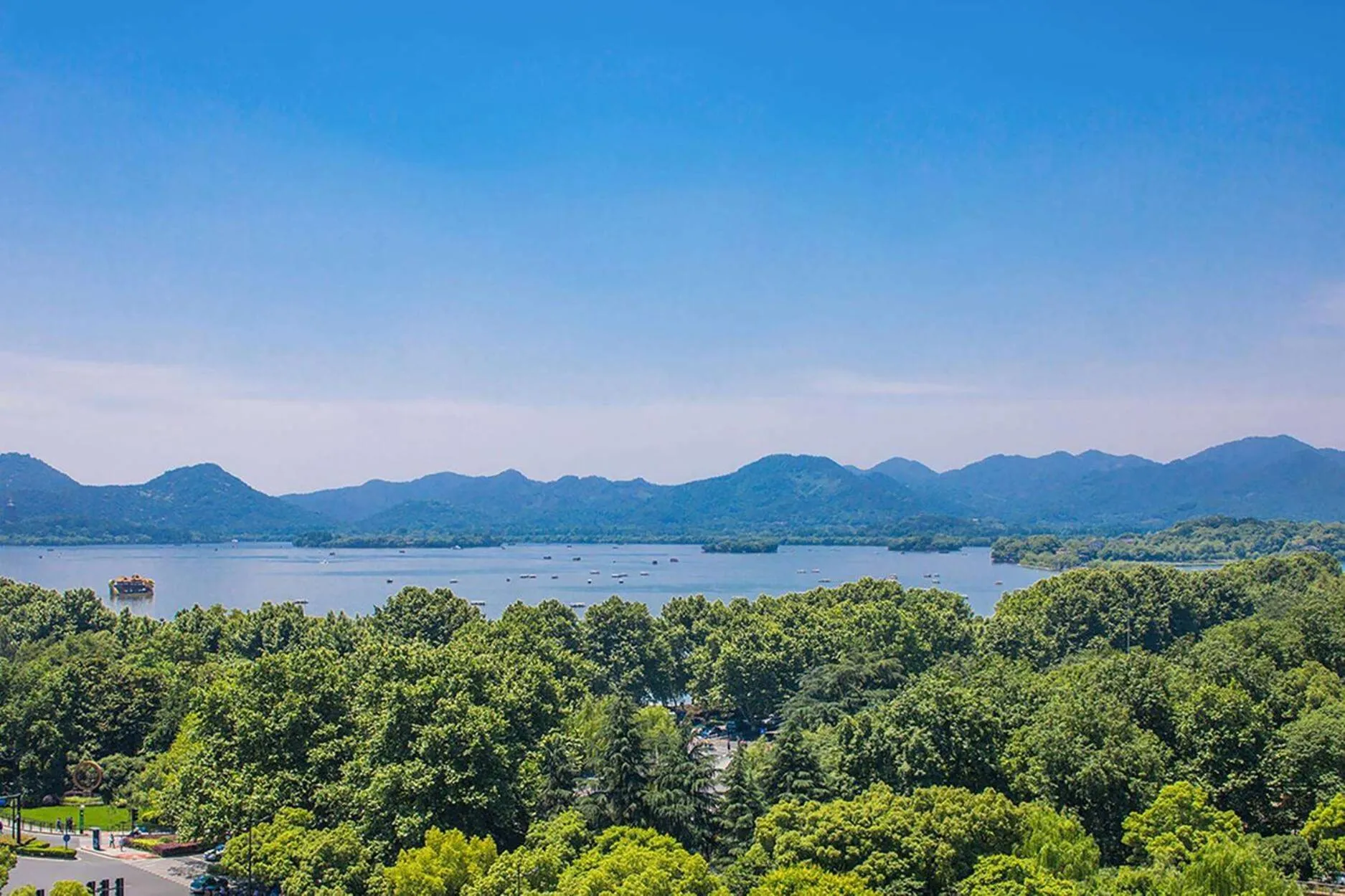 Property building in Wyndham Grand Plaza Royale Hangzhou