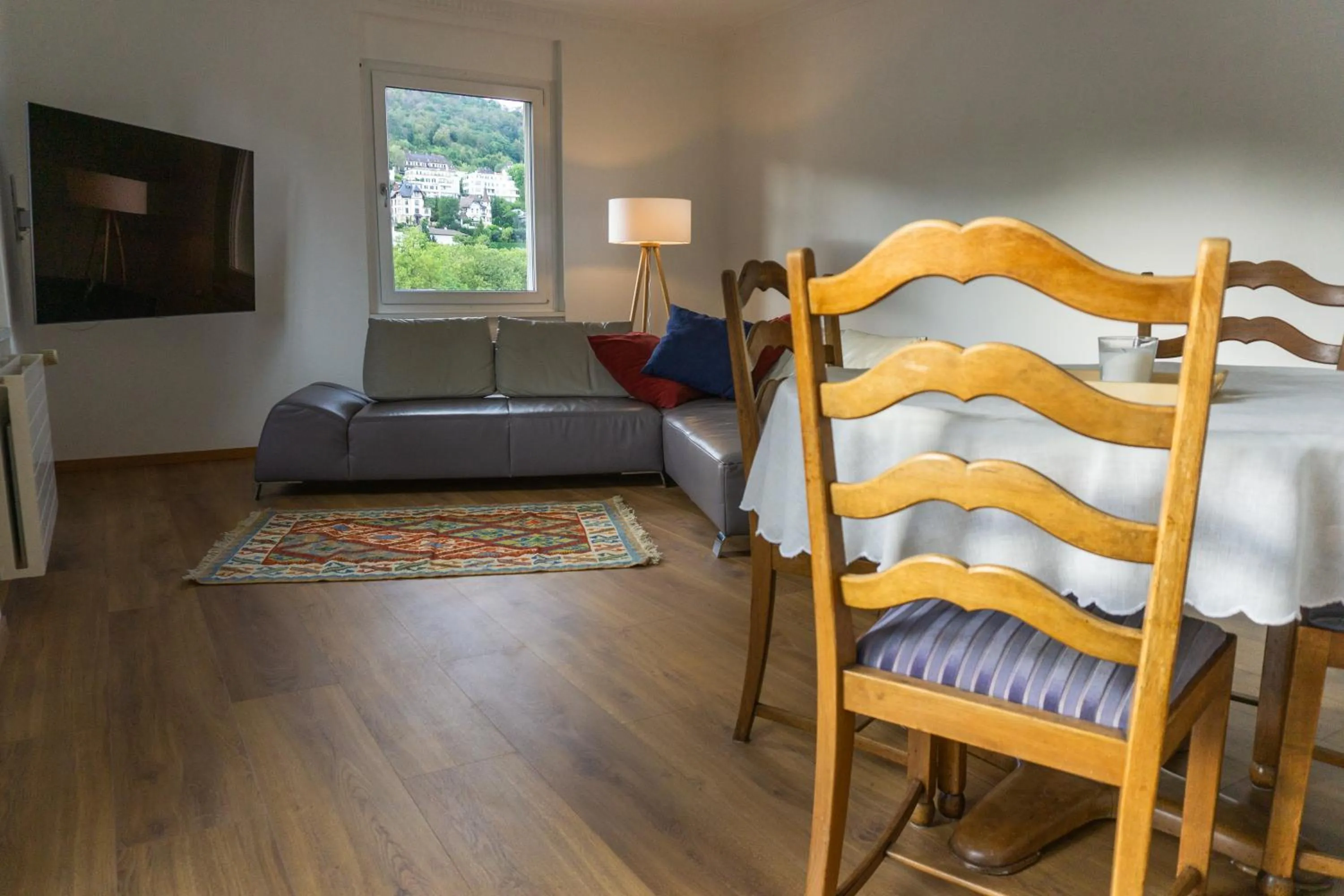 Bed in Hotel La Balance self check-in