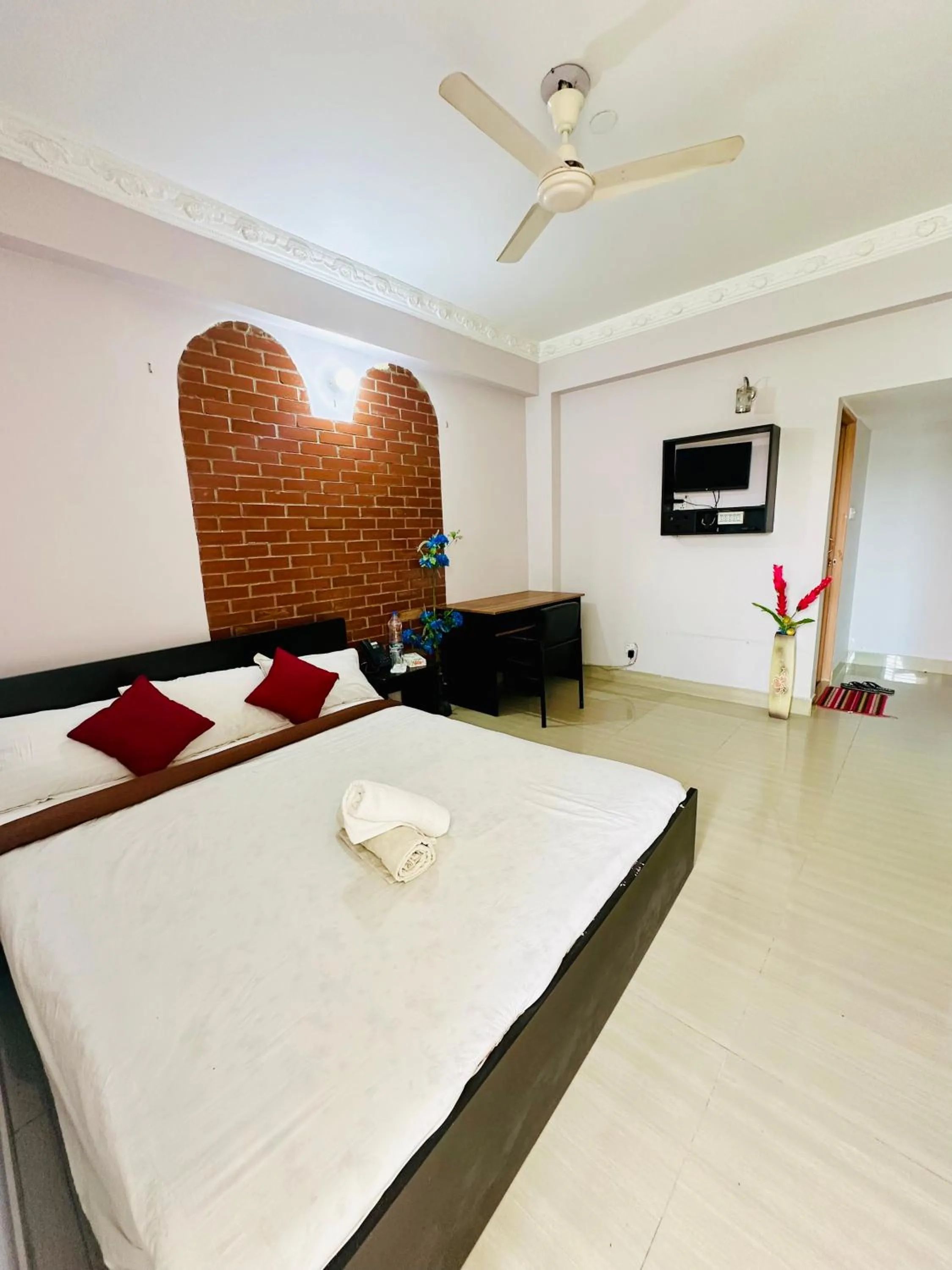 Bedroom, Bed in Grand Selim Resort & Tour – GSRT