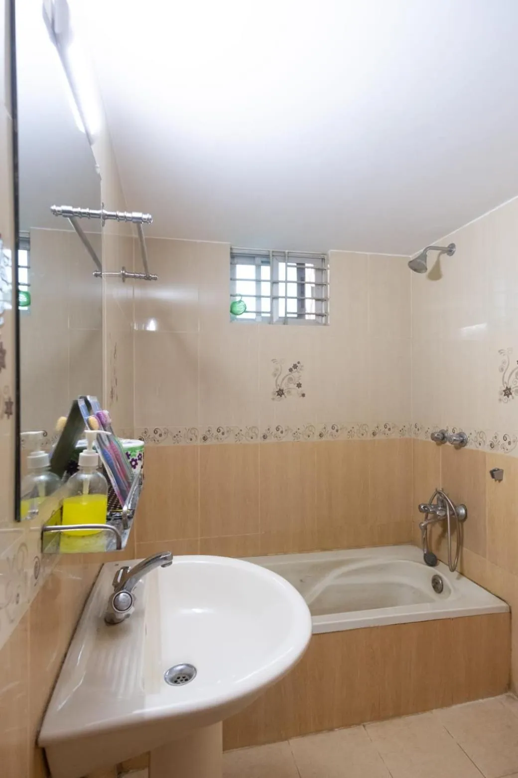 Shower in Grand Selim Resort & Tour – GSRT