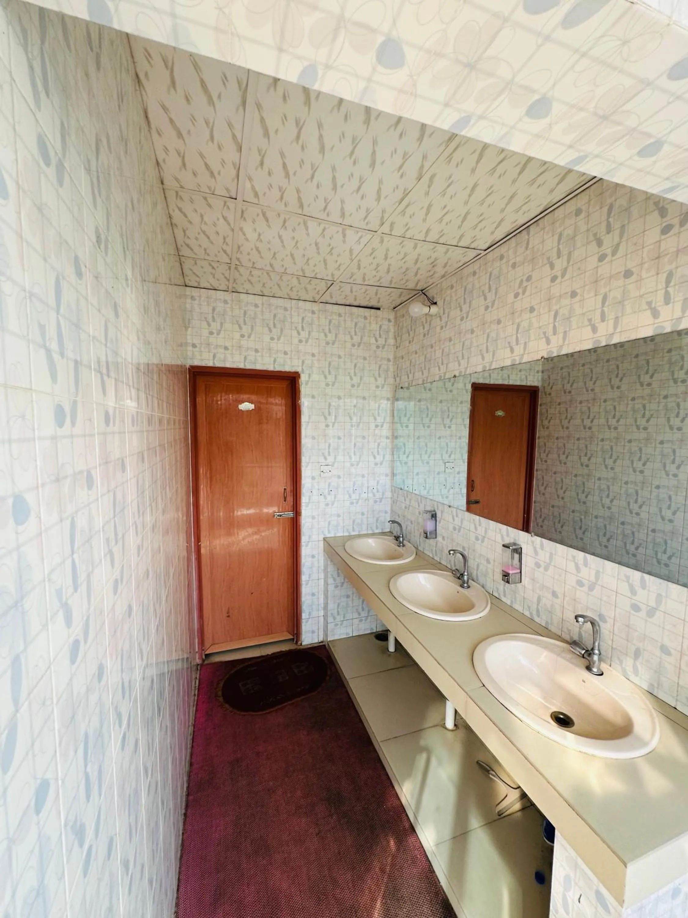 Dining area in Grand Selim Resort & Tour – GSRT