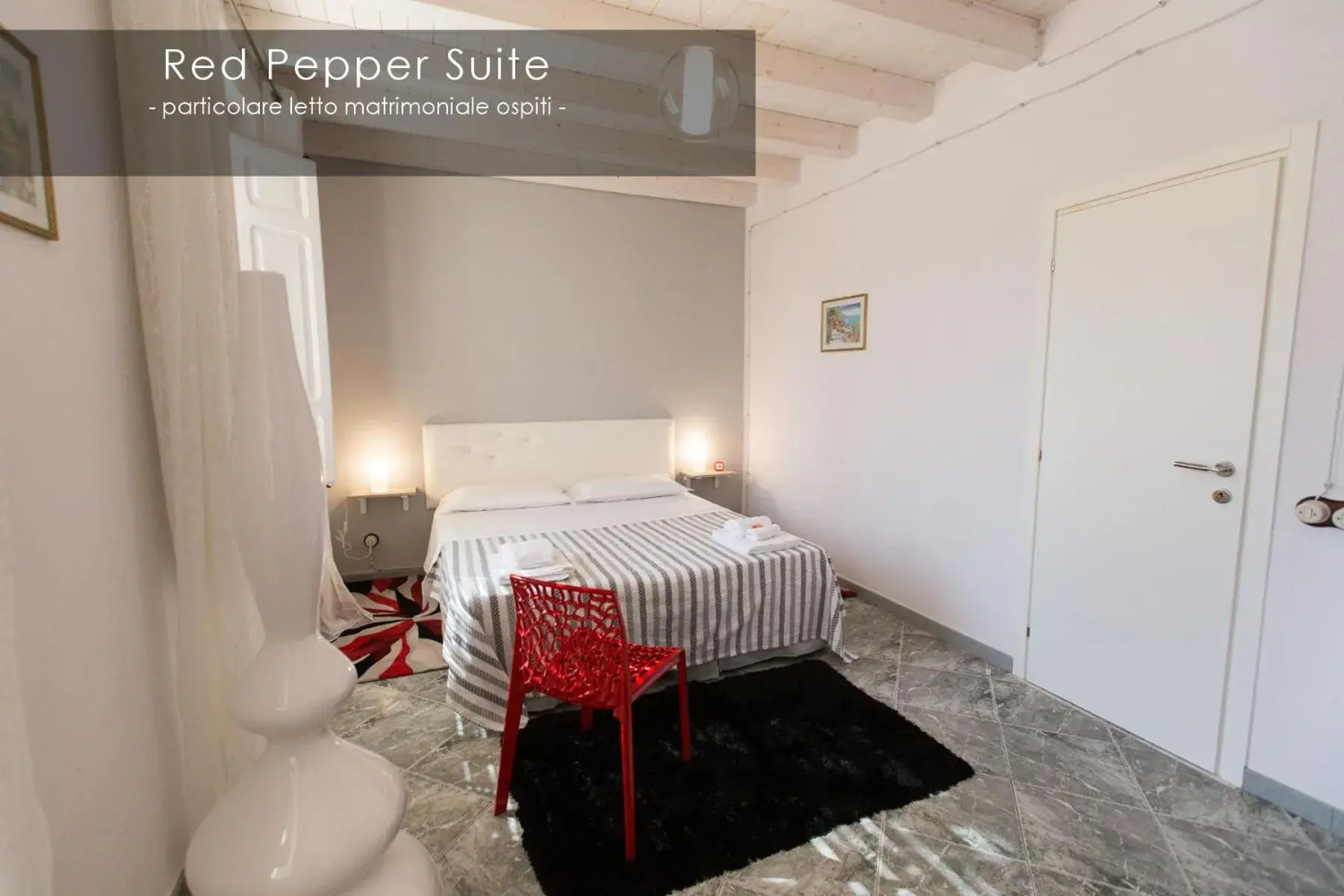 Deluxe Double Room with Extra Bed in La Casa del Liberty Deluxe Double Room with Extra Bed in La Casa del Liberty