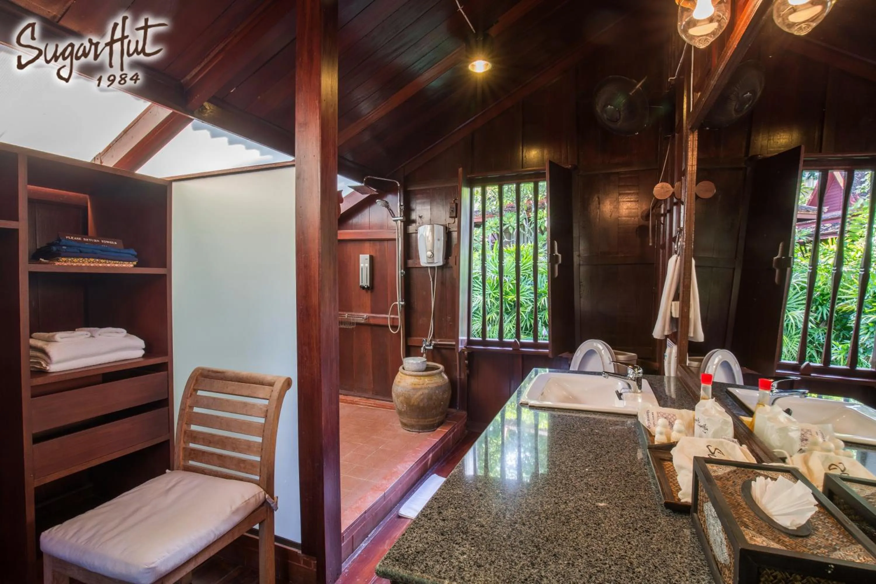 Bathroom in Sugar Hut Resort & Restaurant