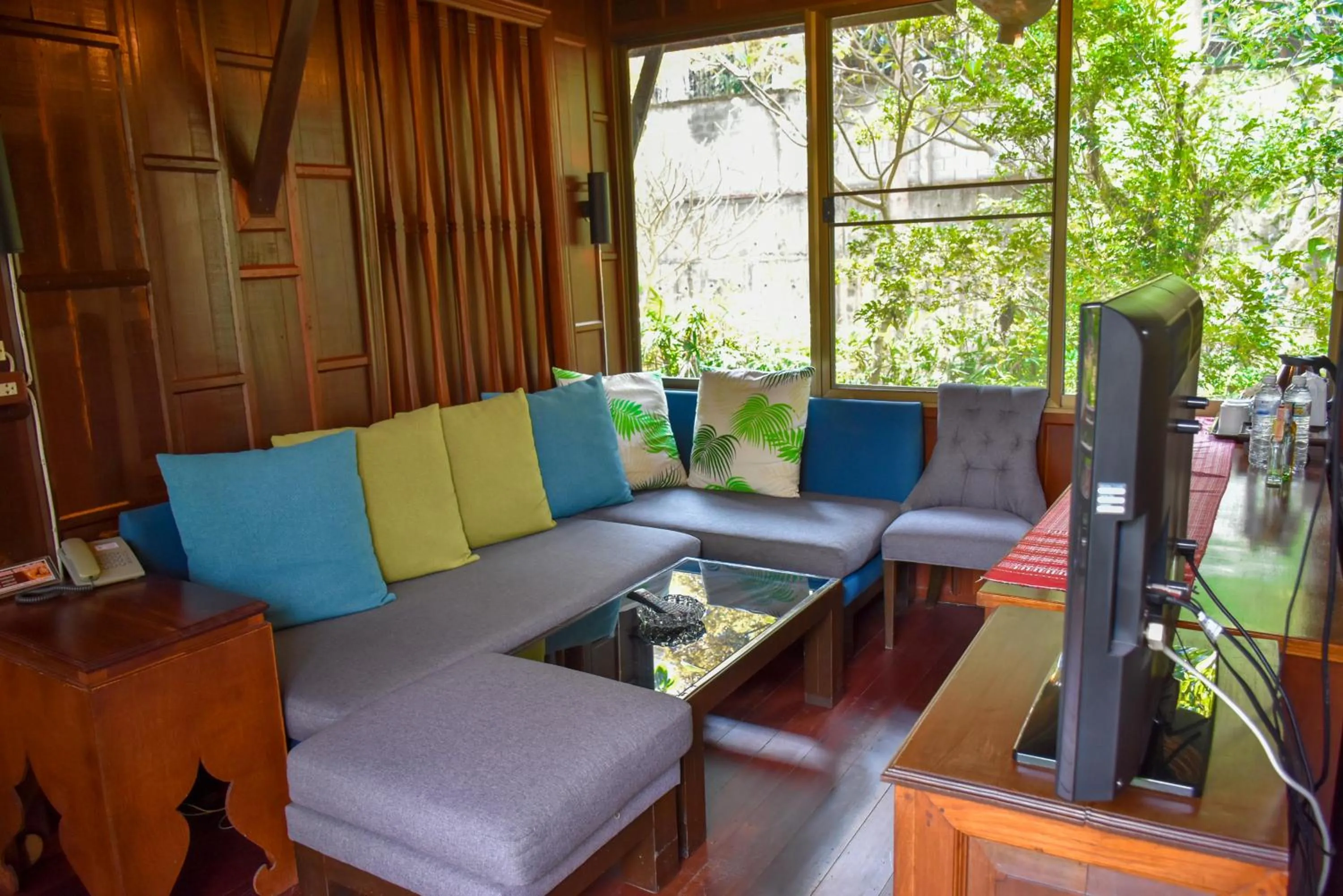 Sugar Hut Resort & Restaurant