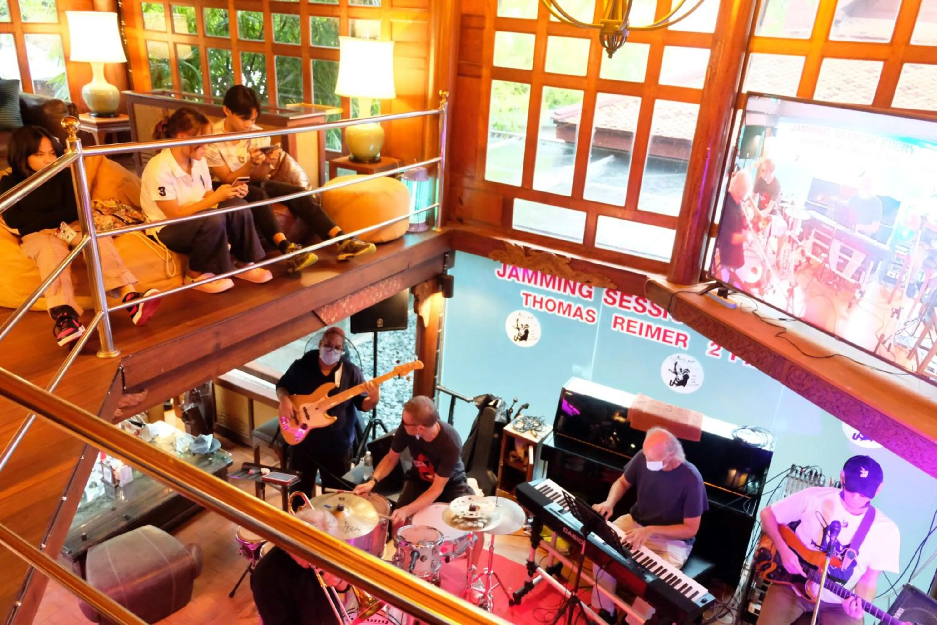 Sugar Hut Resort & Restaurant