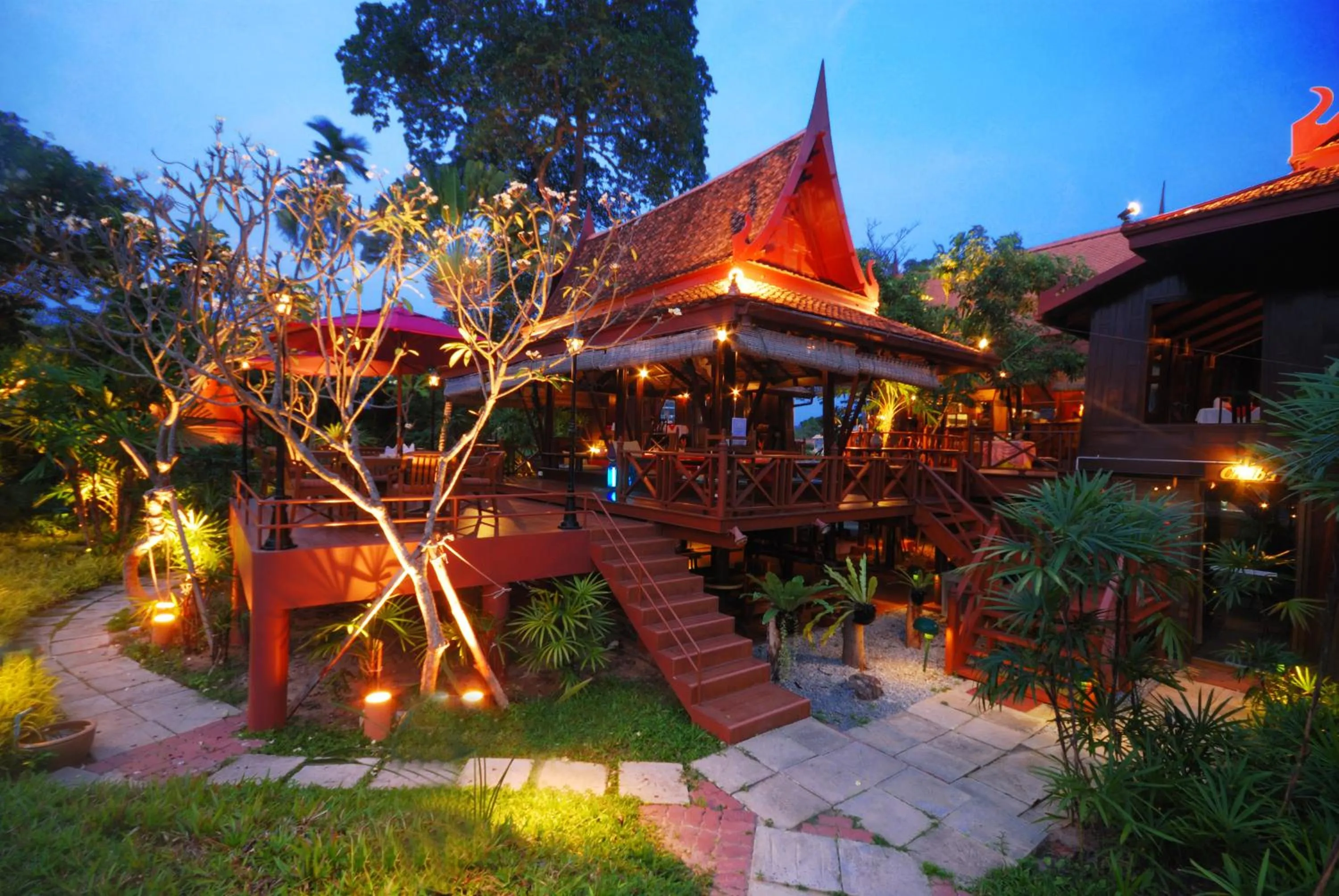Restaurant/places to eat in Sugar Hut Resort & Restaurant