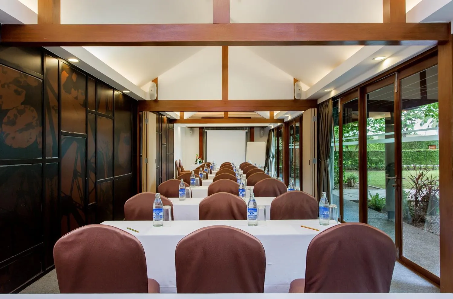 Business facilities in U Inchantree Kanchanaburi