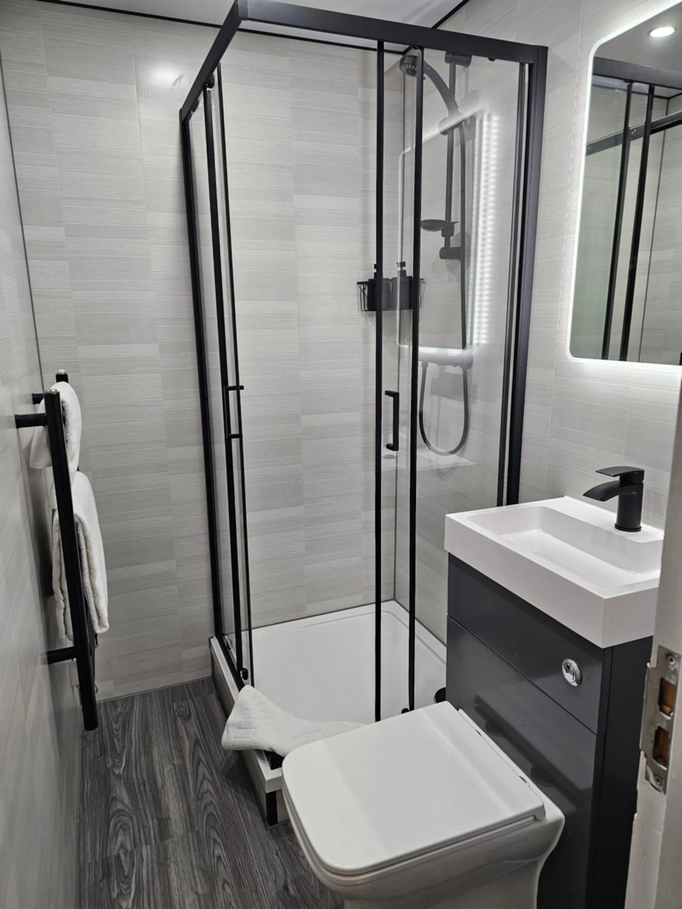 Shower in The Townhouse Chester