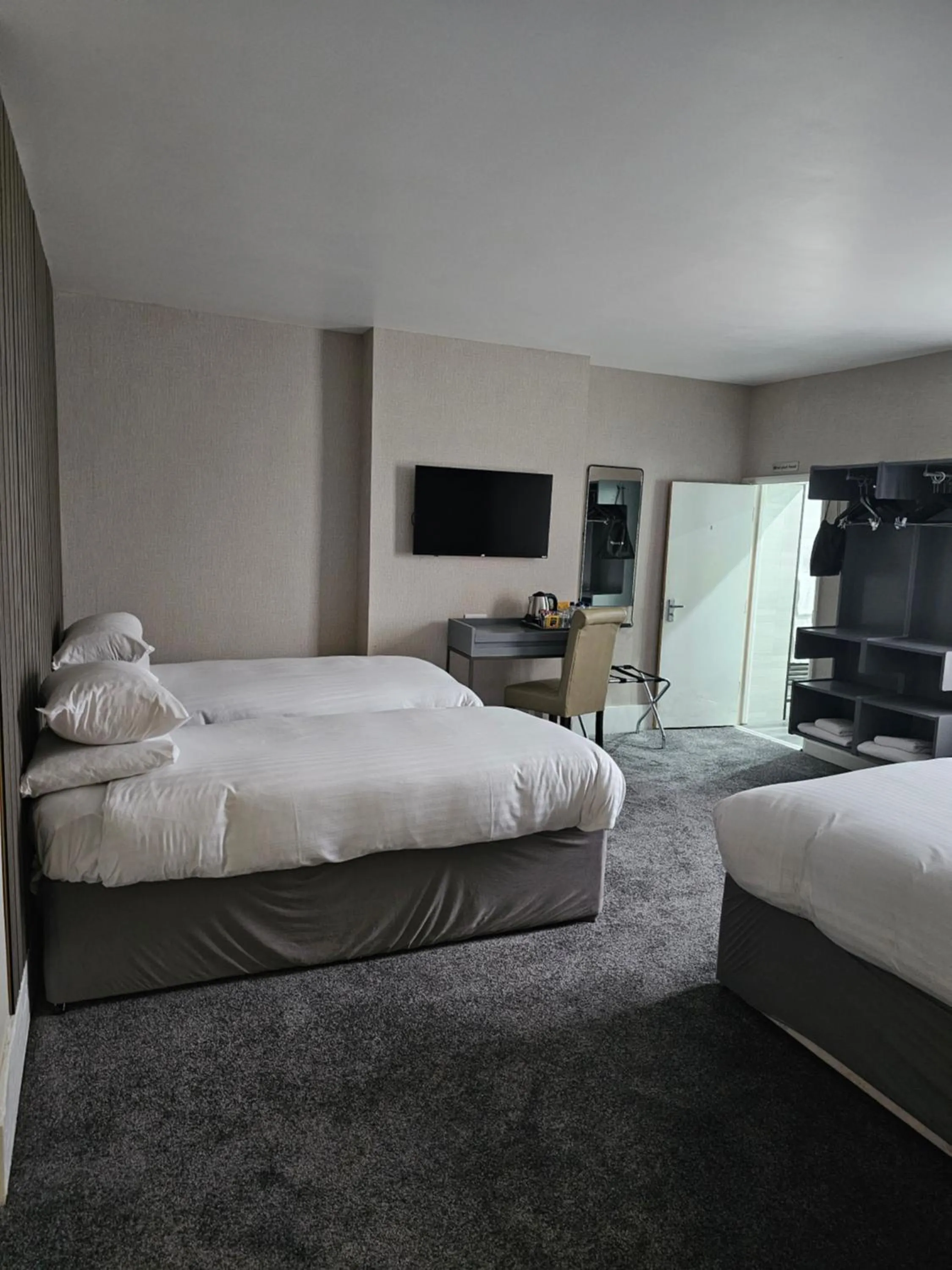 TV and multimedia, Bed in The Townhouse Chester