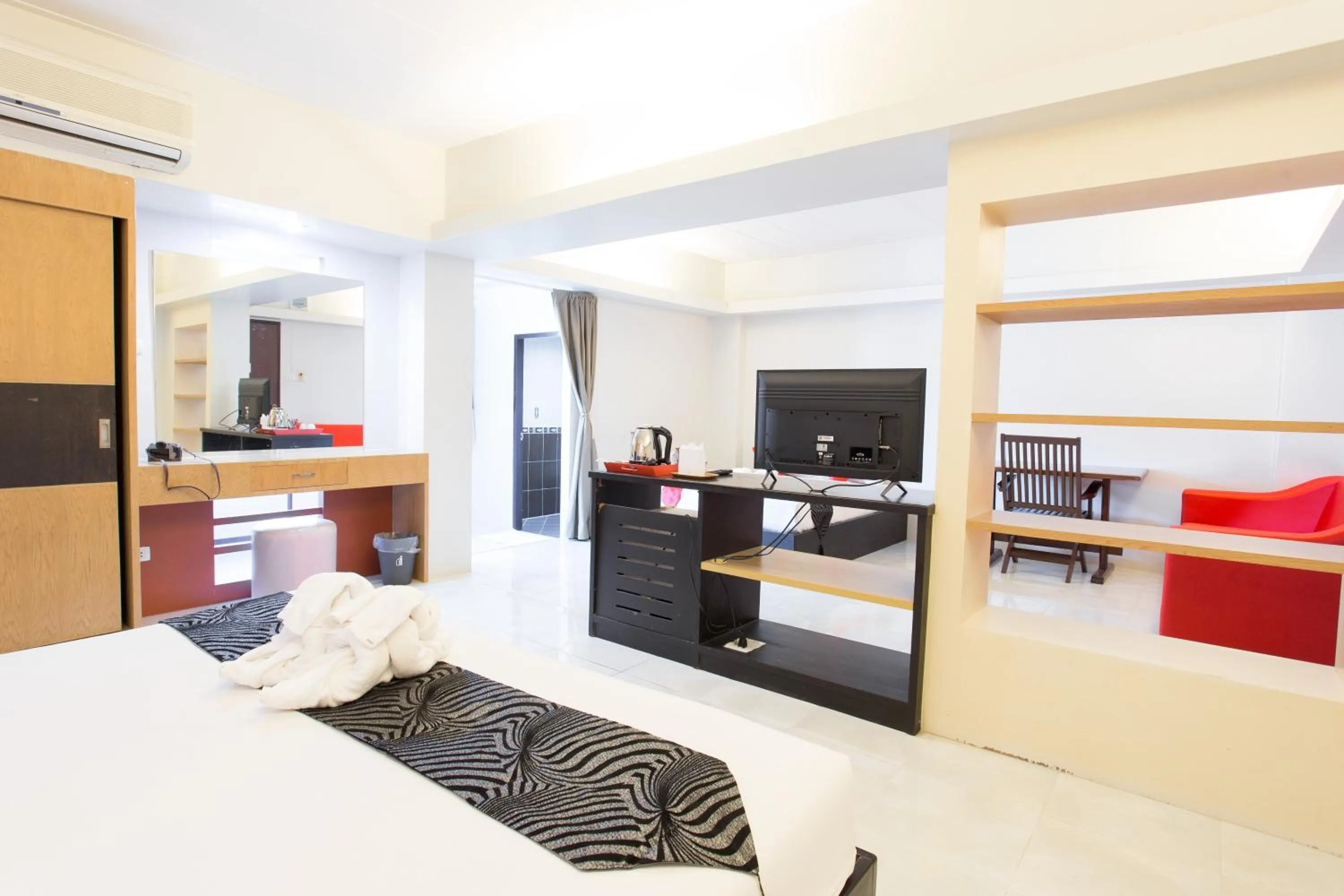 Bed in The One Surat