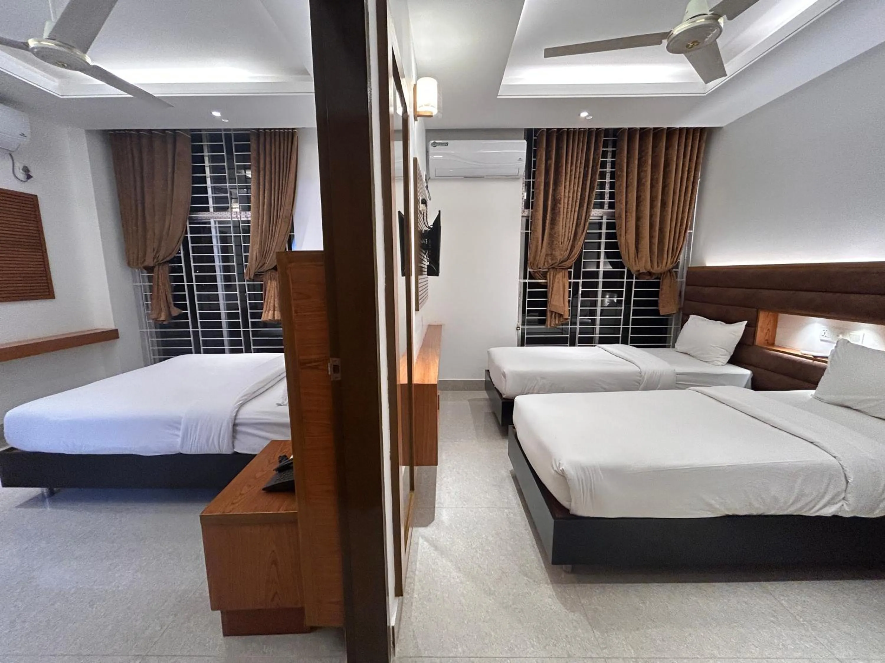 Bed in La Vista Hotel