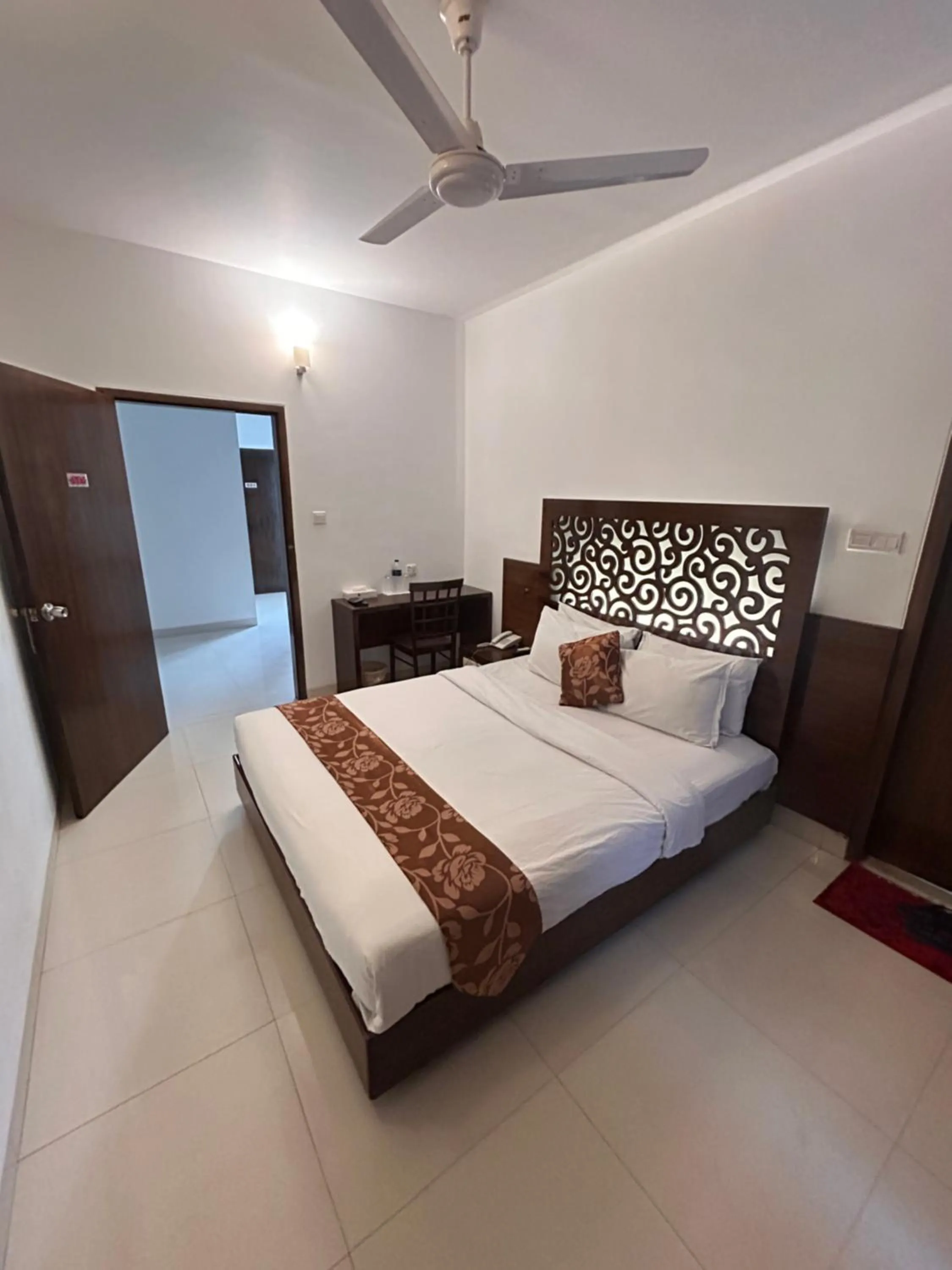 Bed in La Vista Hotel