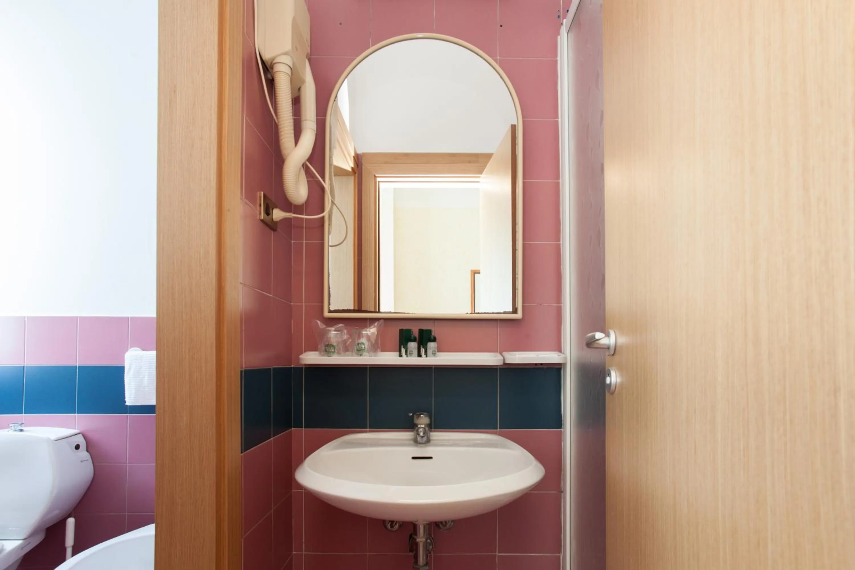 Bathroom, Bed in Residence Lepontina