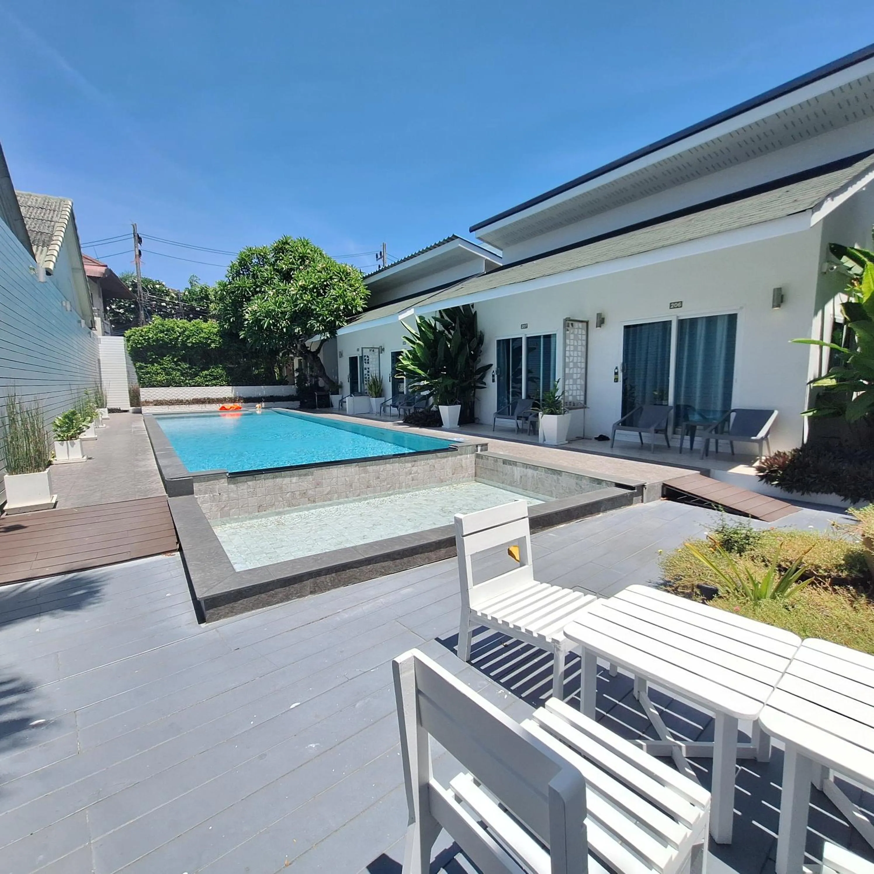 Pool view in Baanfah Resort Samui