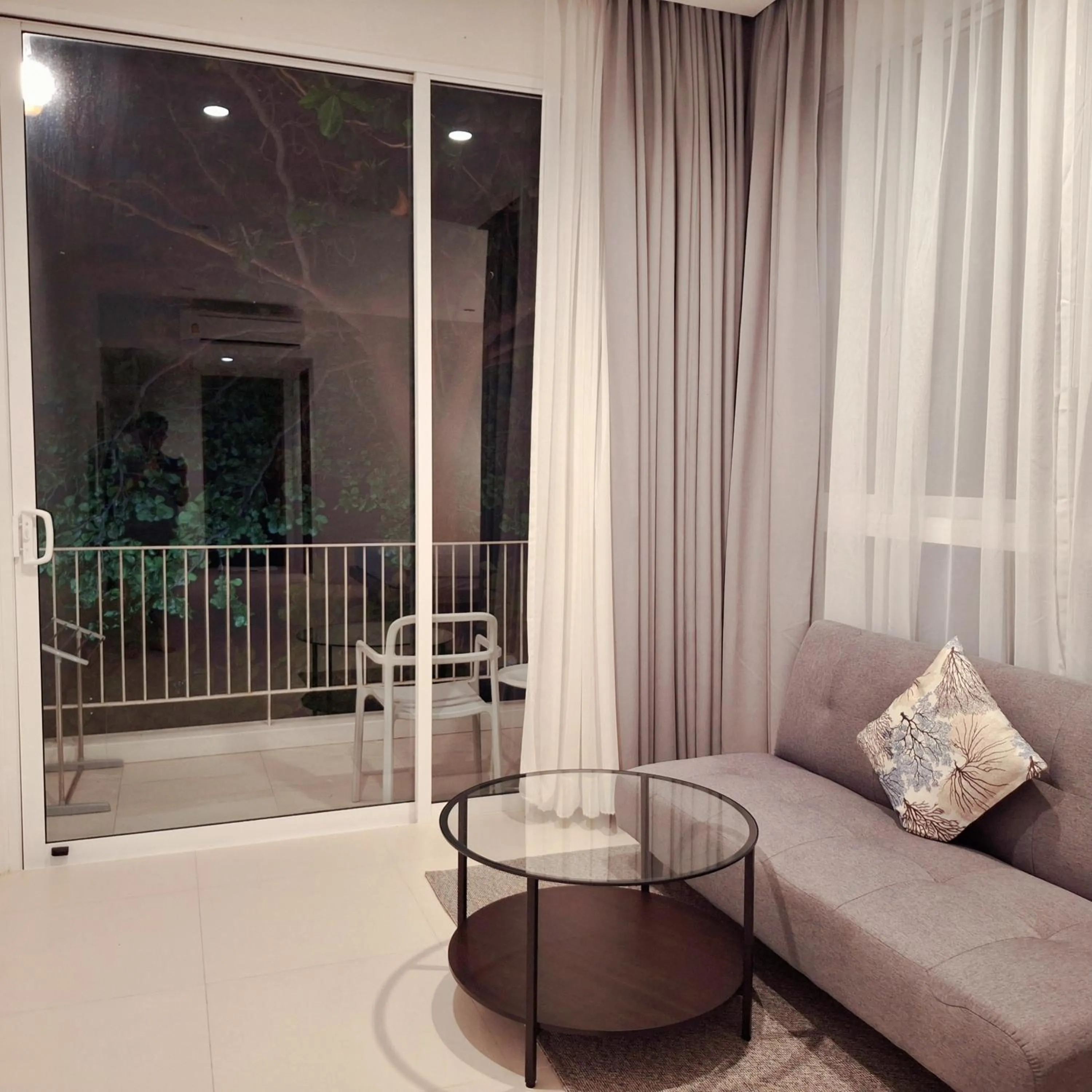 Dining area in Baanfah Resort Samui