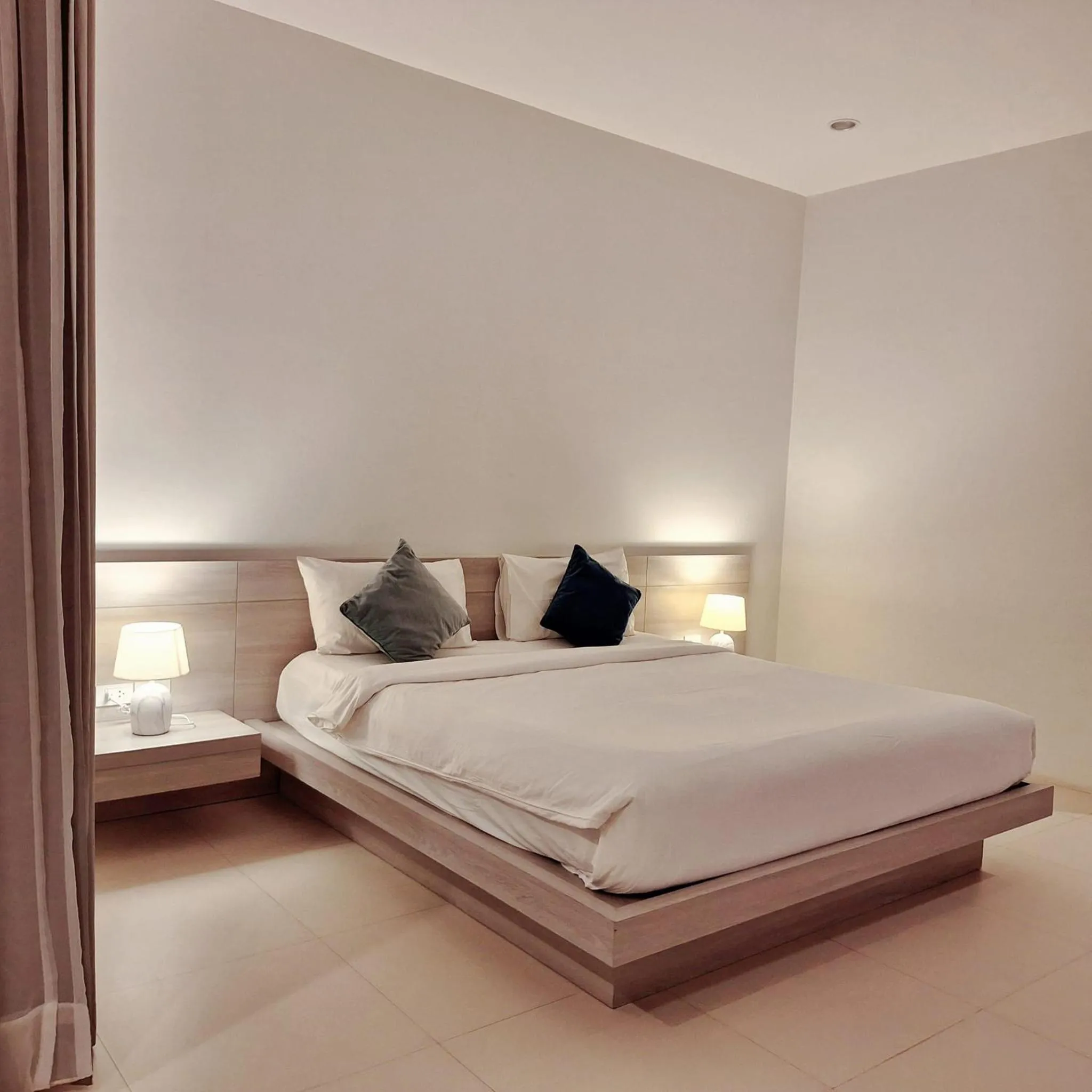 Bed in Baanfah Resort Samui