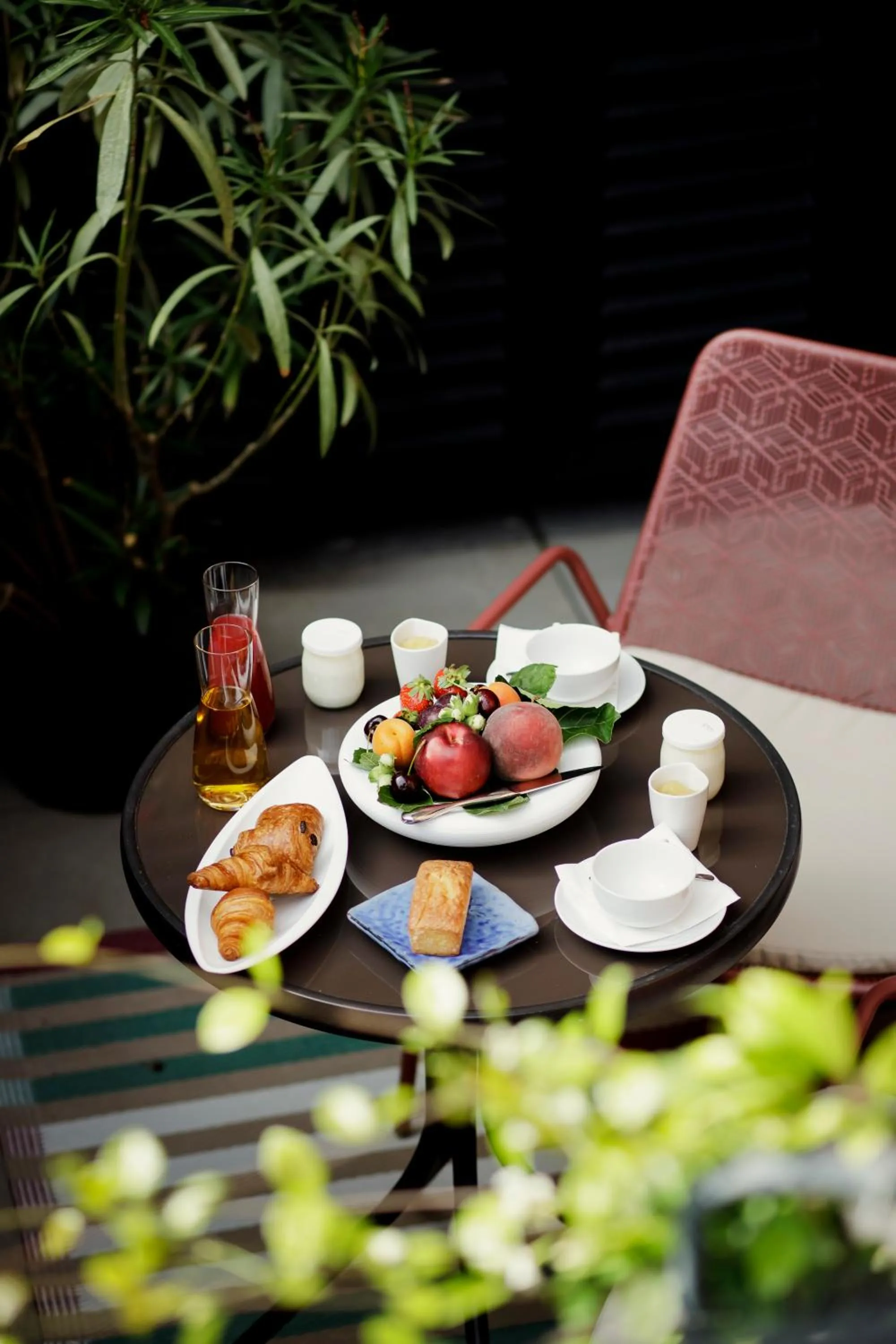 Breakfast in Maison Decoret - Relais & Châteaux