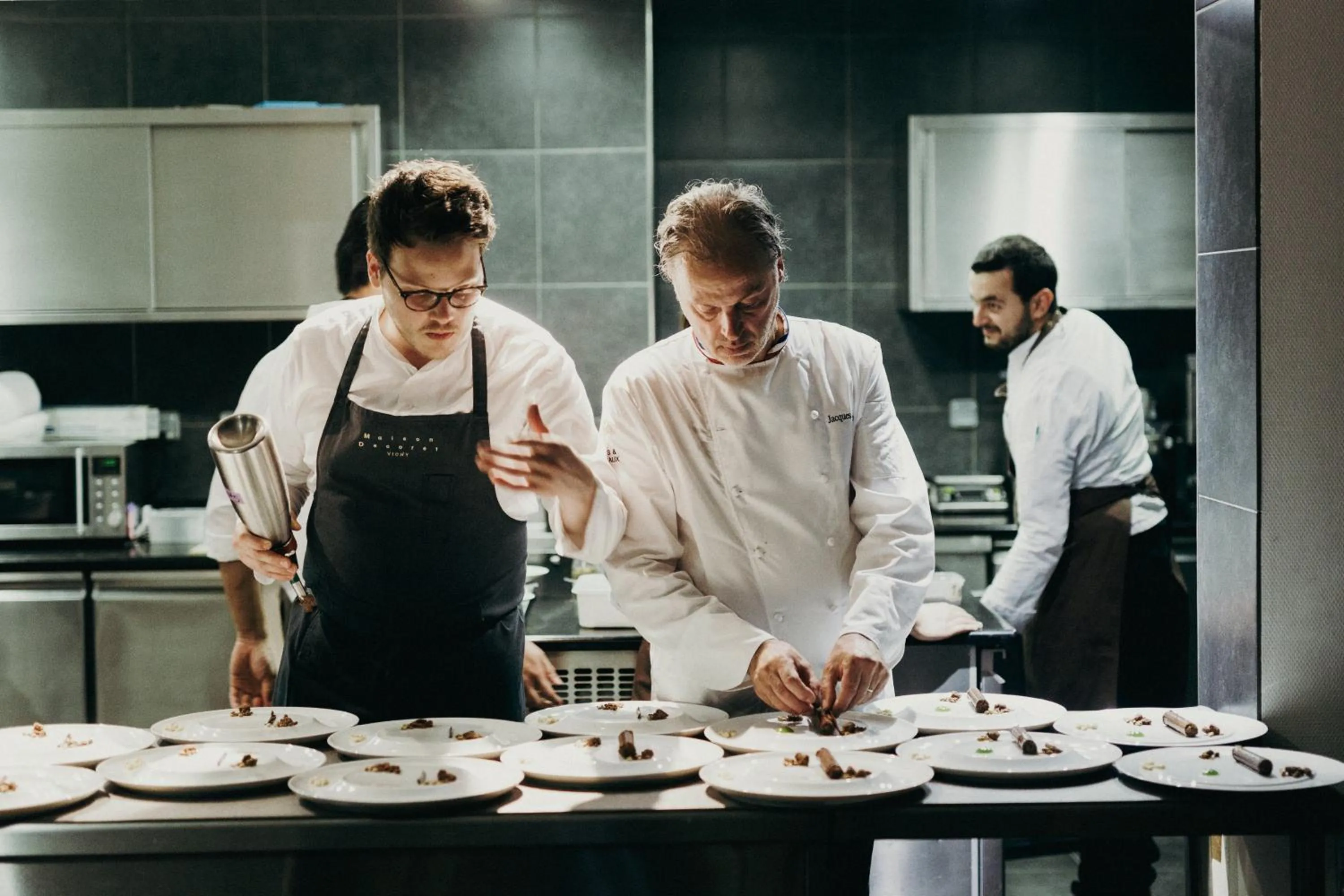 Restaurant/places to eat in Maison Decoret - Relais & Châteaux