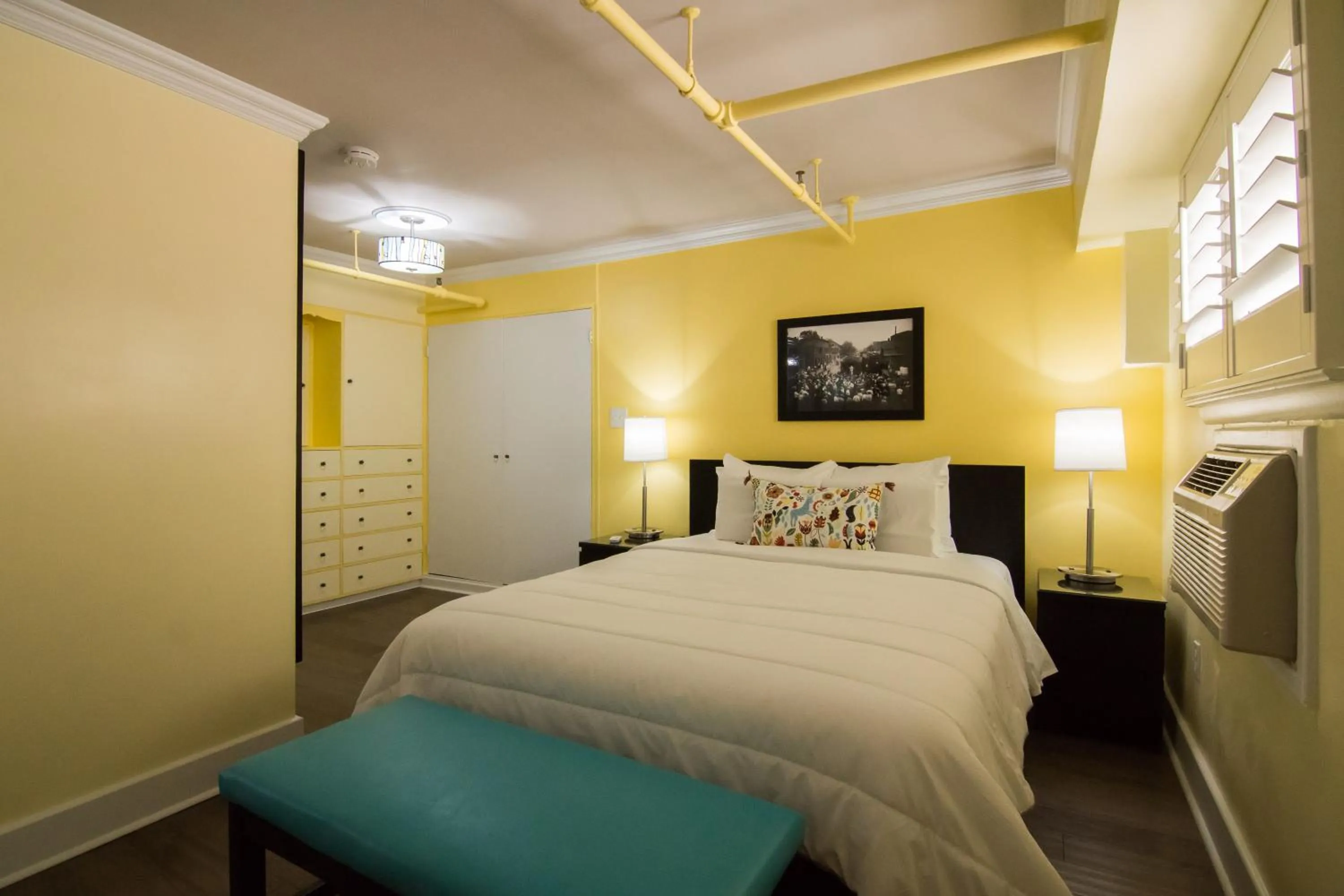 Bed in The Sherman Inn