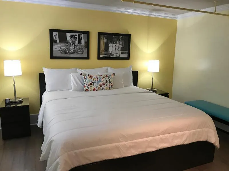 Bed in The Sherman Inn