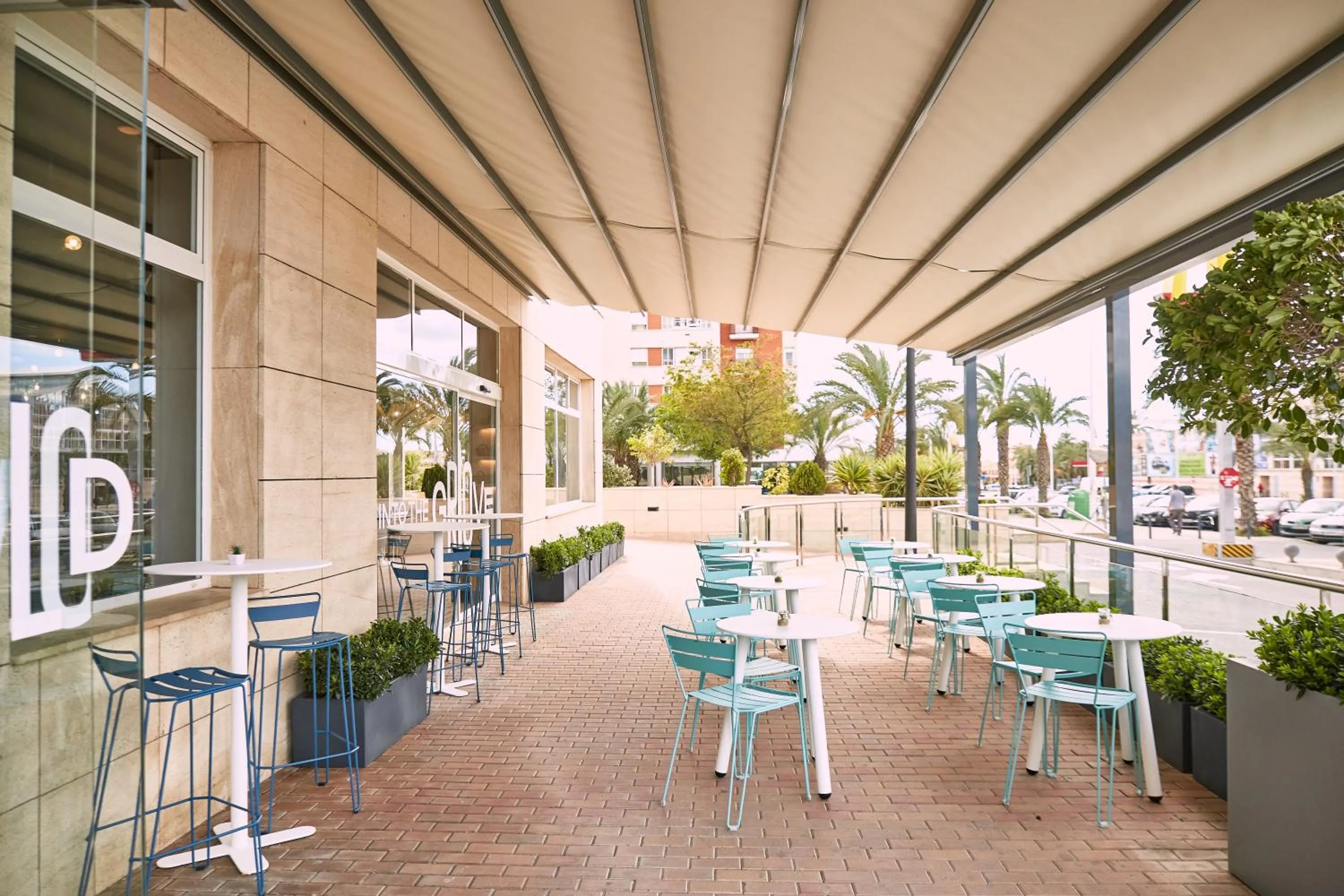 Restaurant/places to eat in Ibis Elche