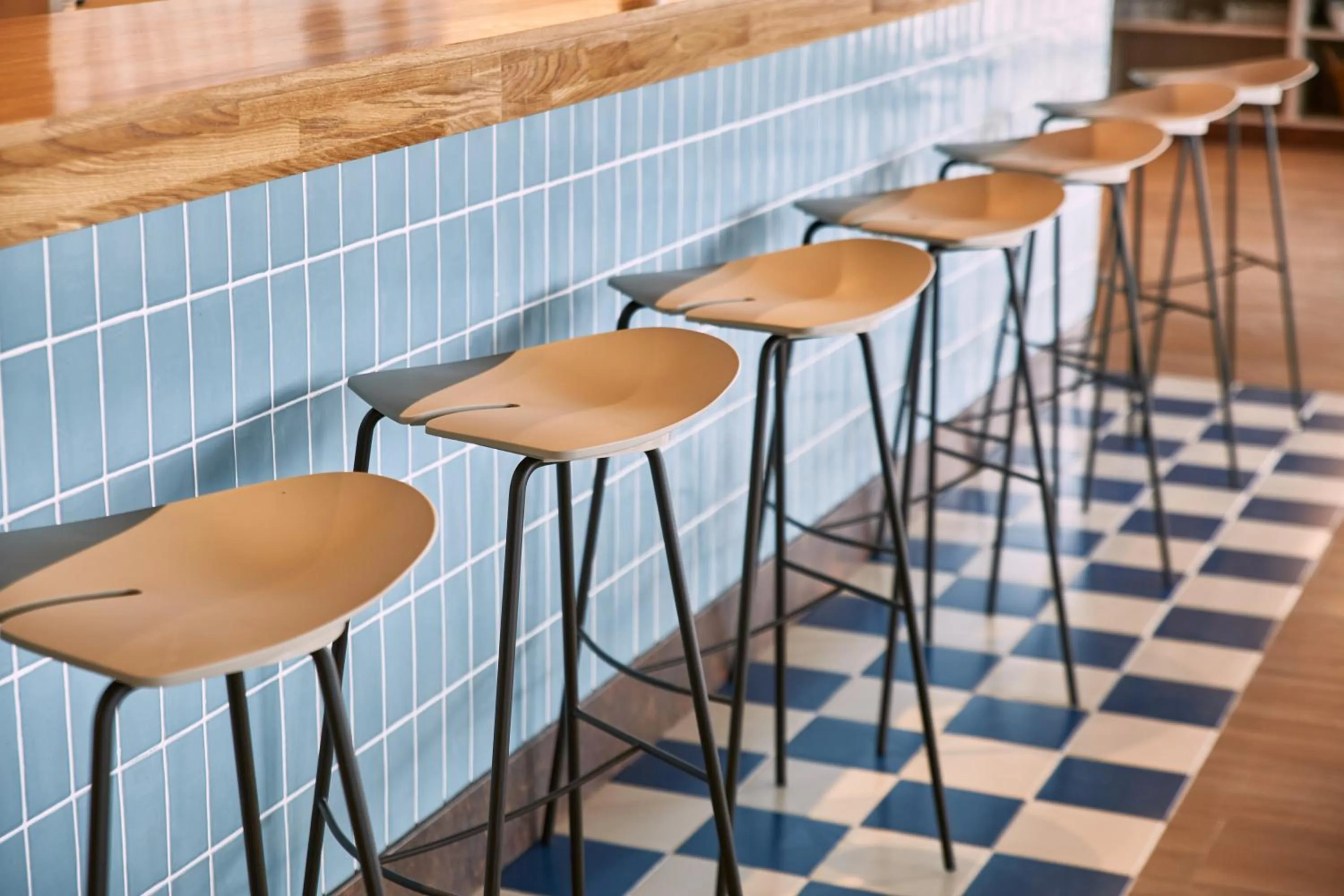 Lounge or bar in Ibis Elche