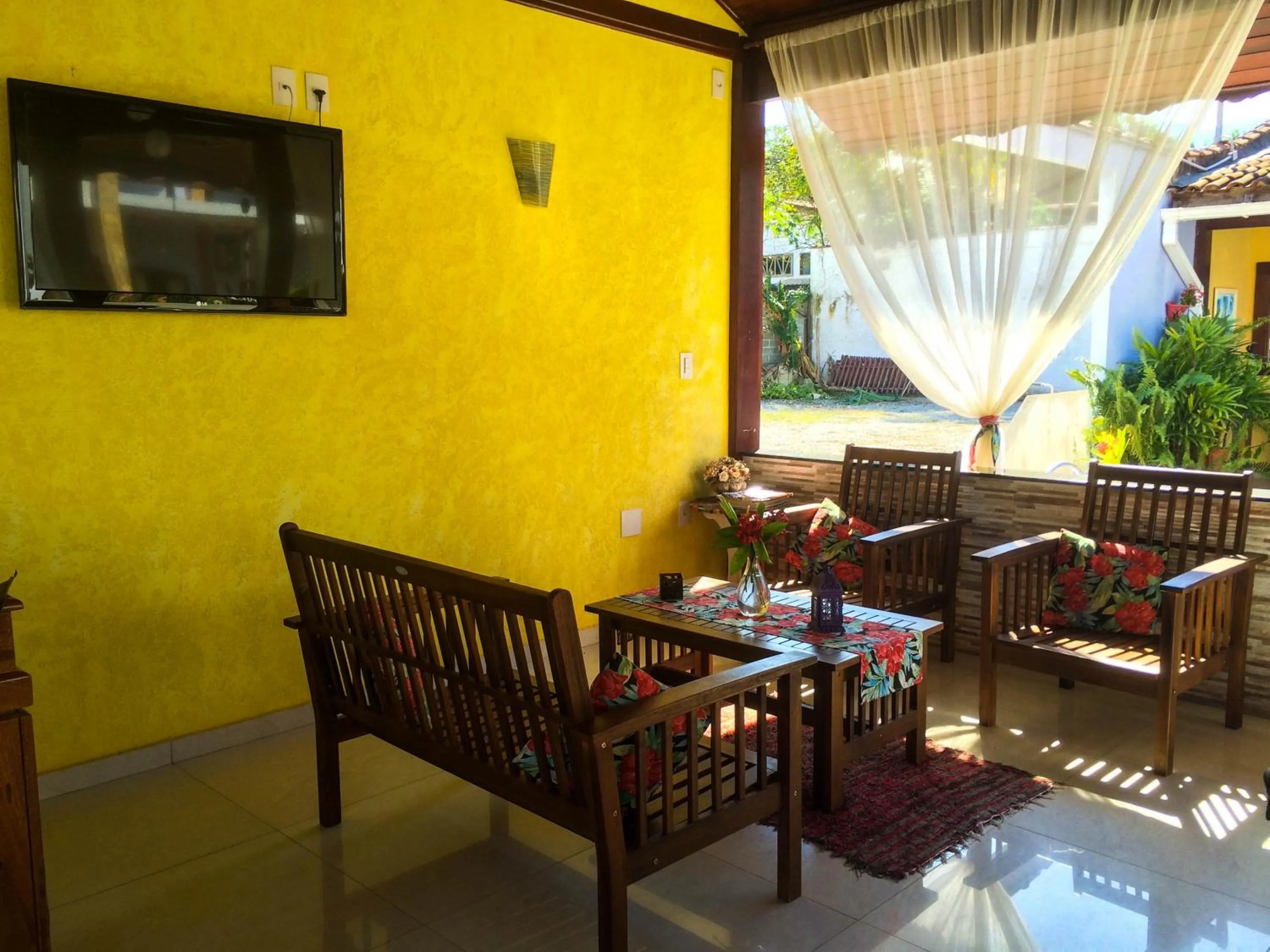 Pousada Larissa - com Gerador de Energia