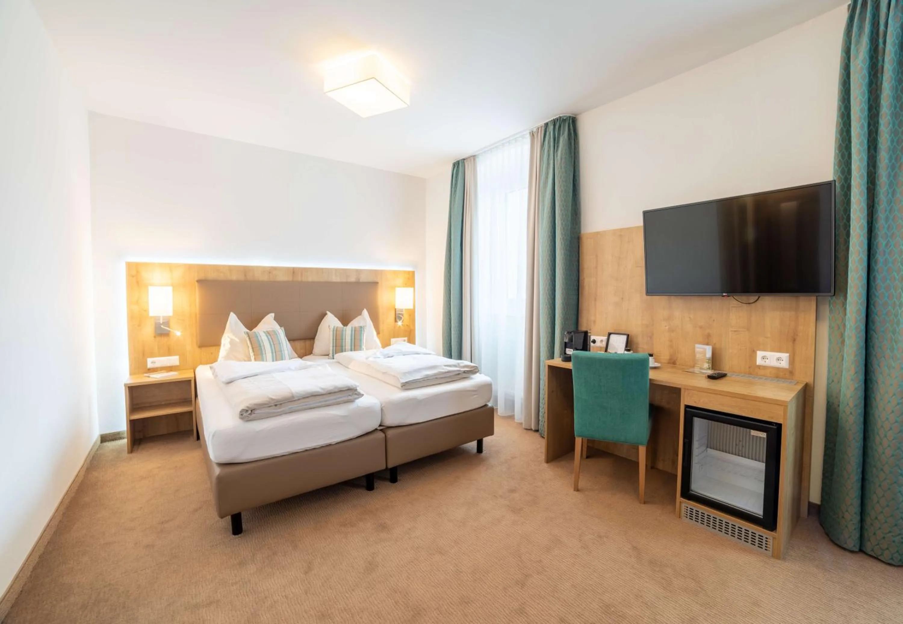 Photo of the whole room, Bed in Hotel Bergkristall