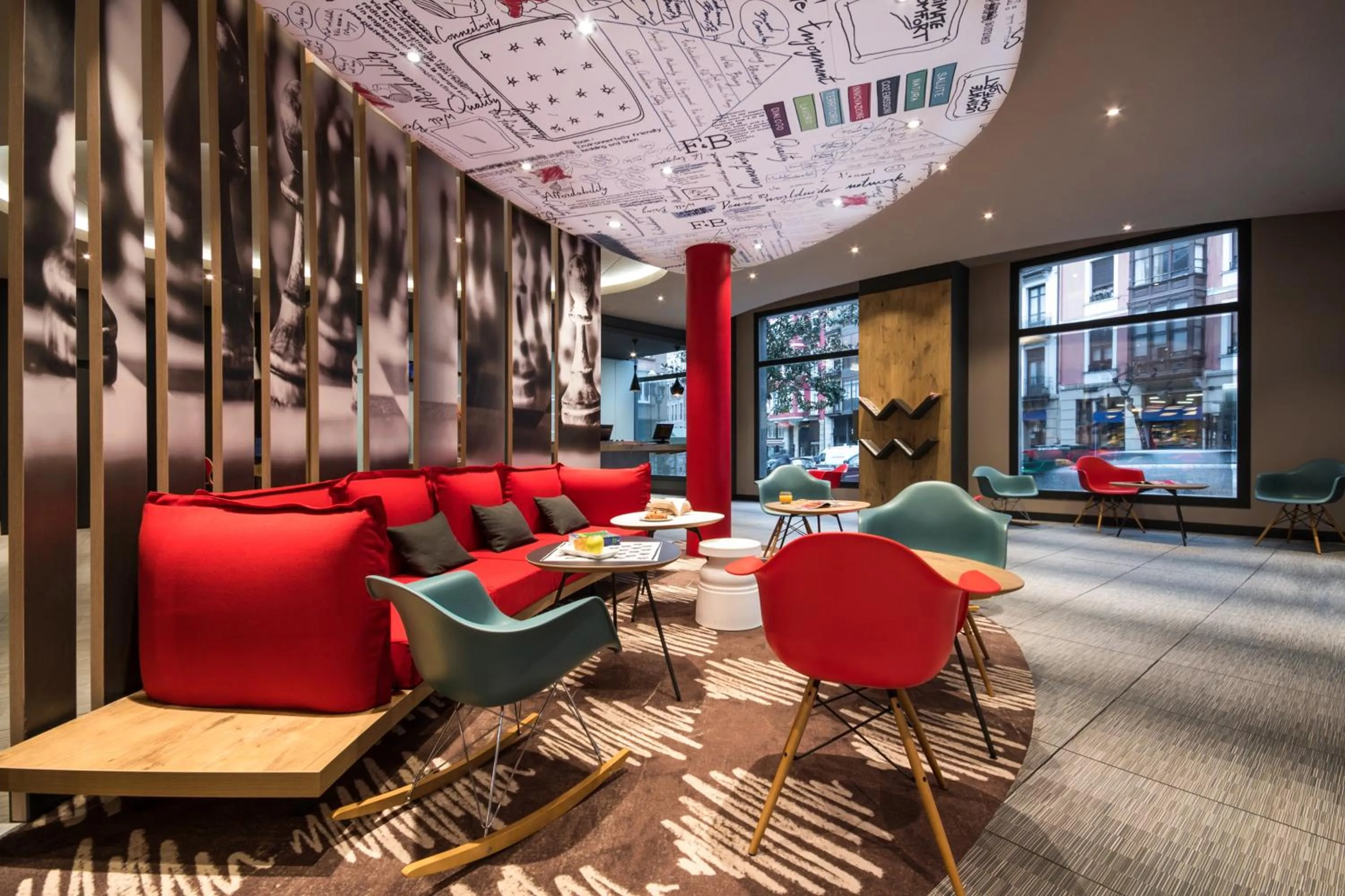 Restaurant/places to eat in Ibis Bilbao Centro