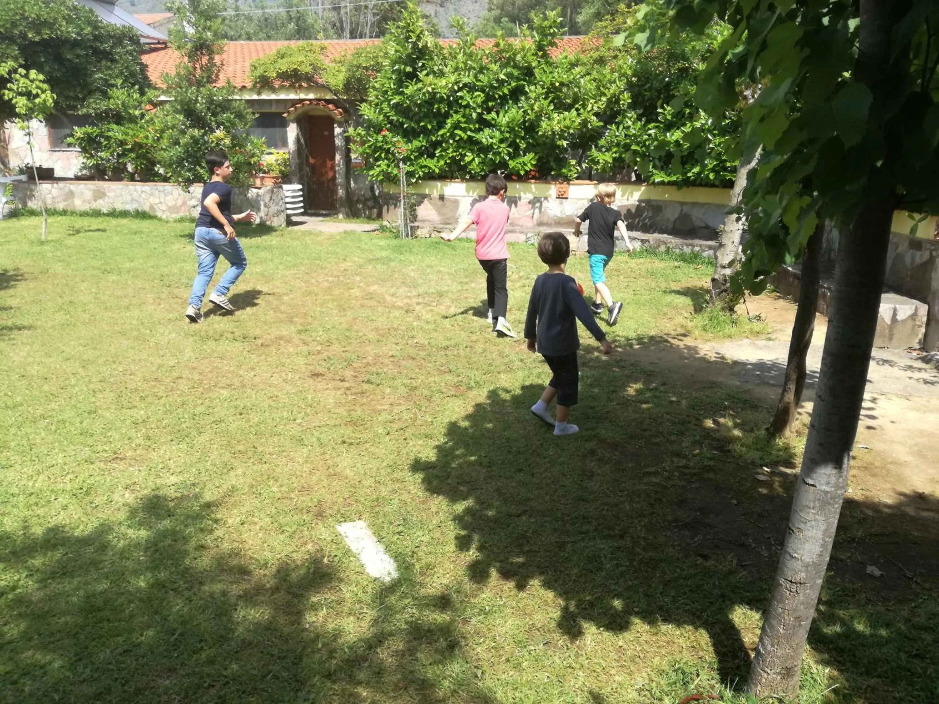 People in Hotel Villaggio Tabù