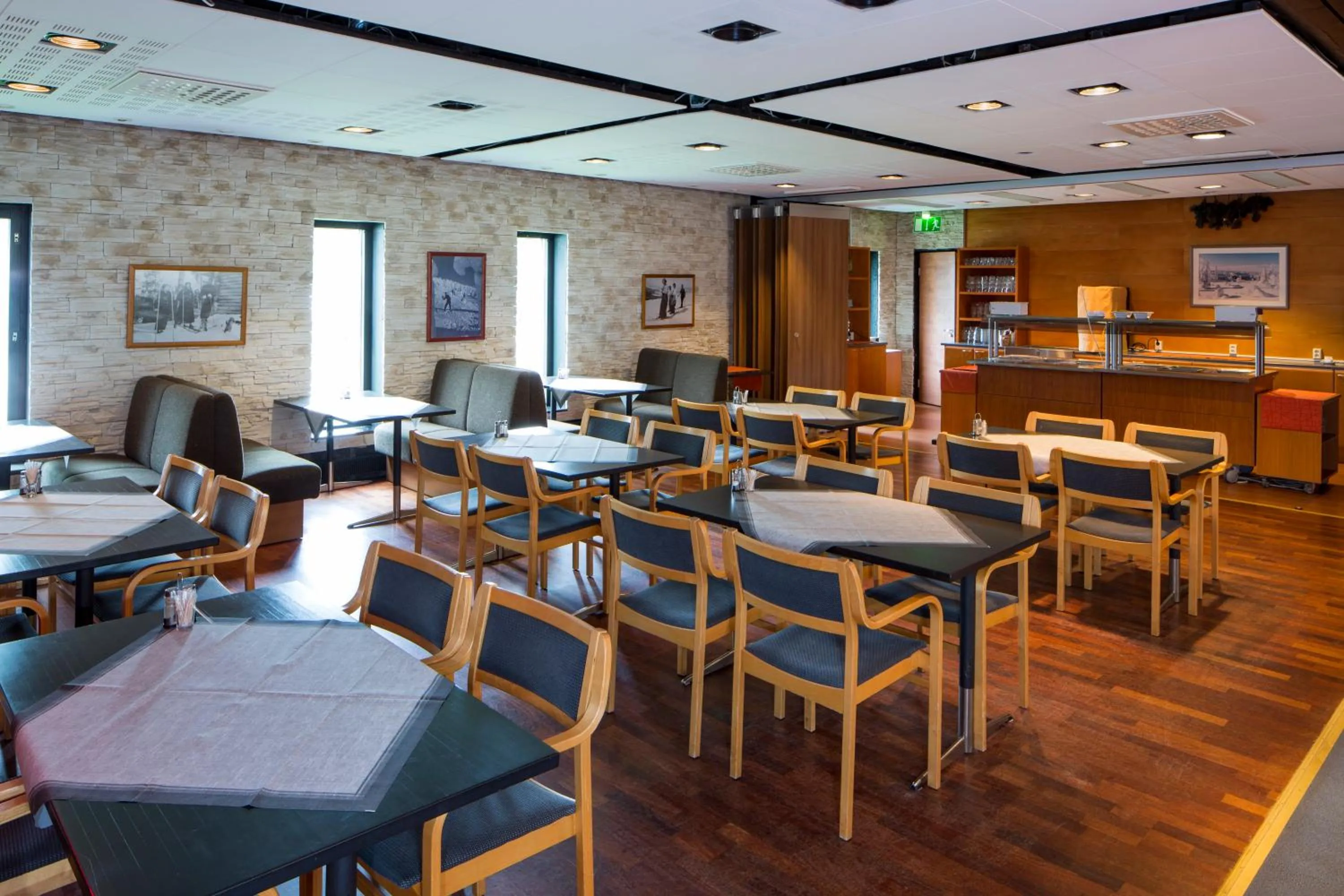 Restaurant/places to eat in Holiday Club Salla Superior Apartments