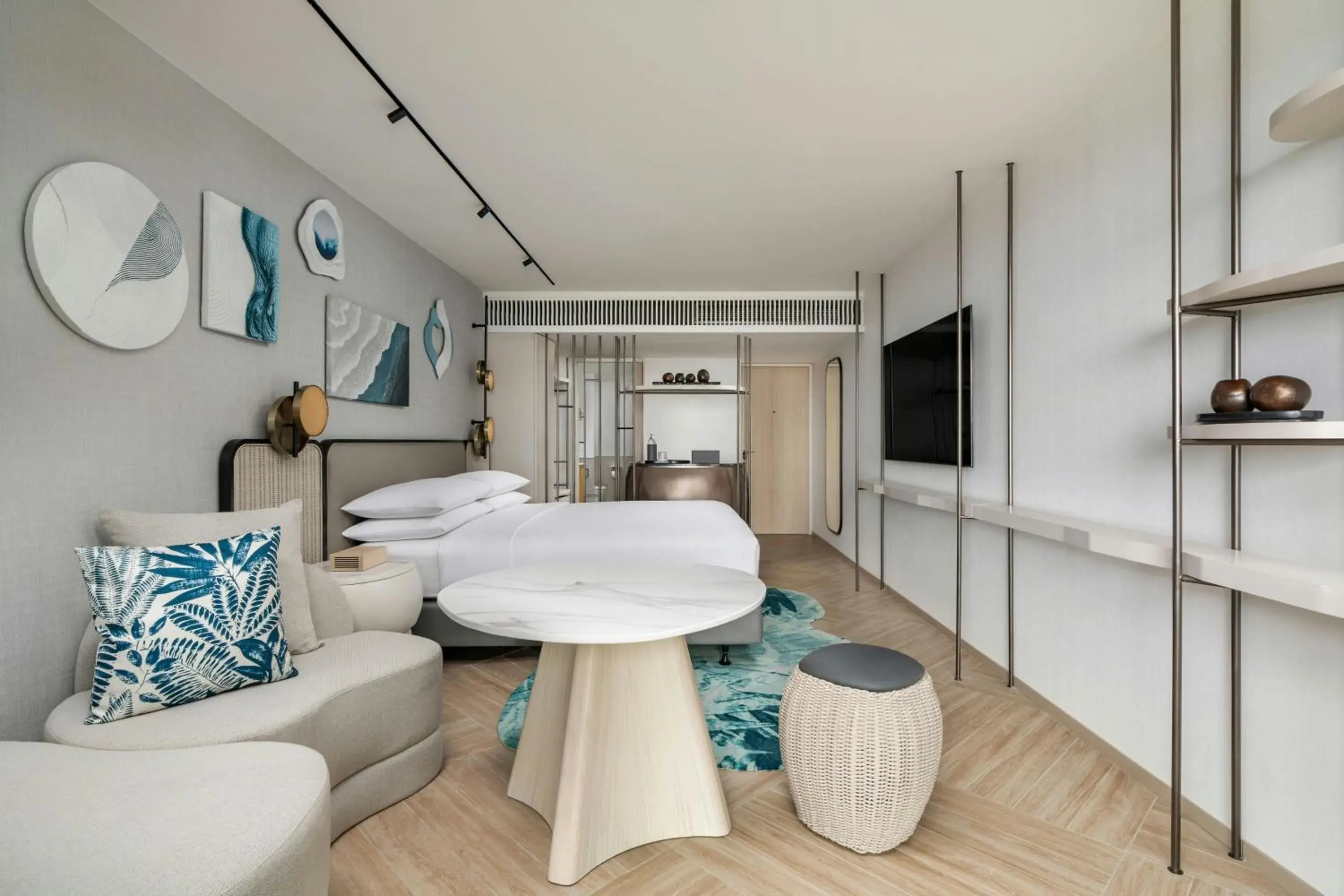 Premium Deluxe, Guest Room, 1 King, Sea View, Balcony in Pattaya Marriott Resort and Spa Premium Deluxe, Guest Room, 1 King, Sea View, Balcony in Pattaya Marriott Resort and Spa